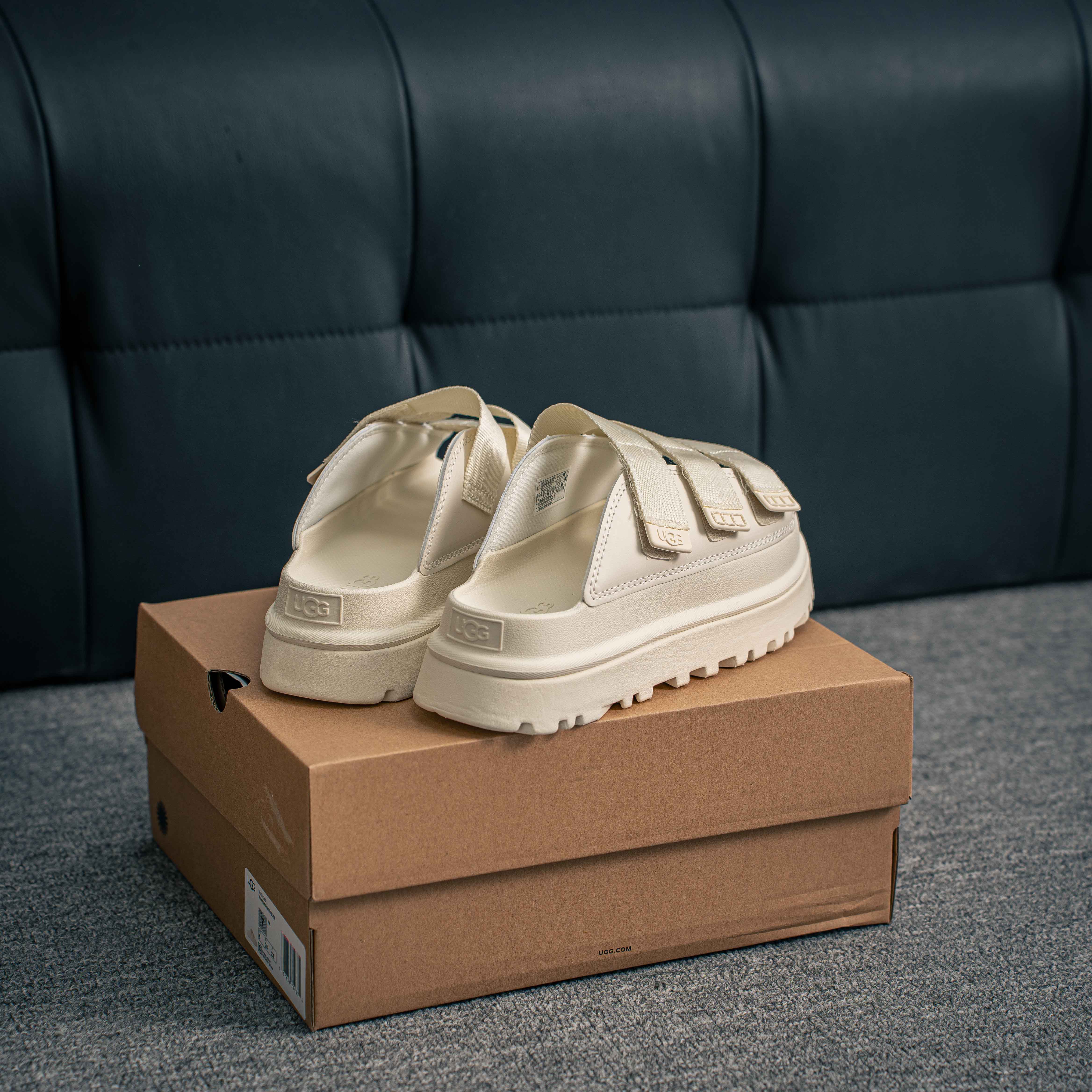 UGG GoldenGlow Slide,_img_4