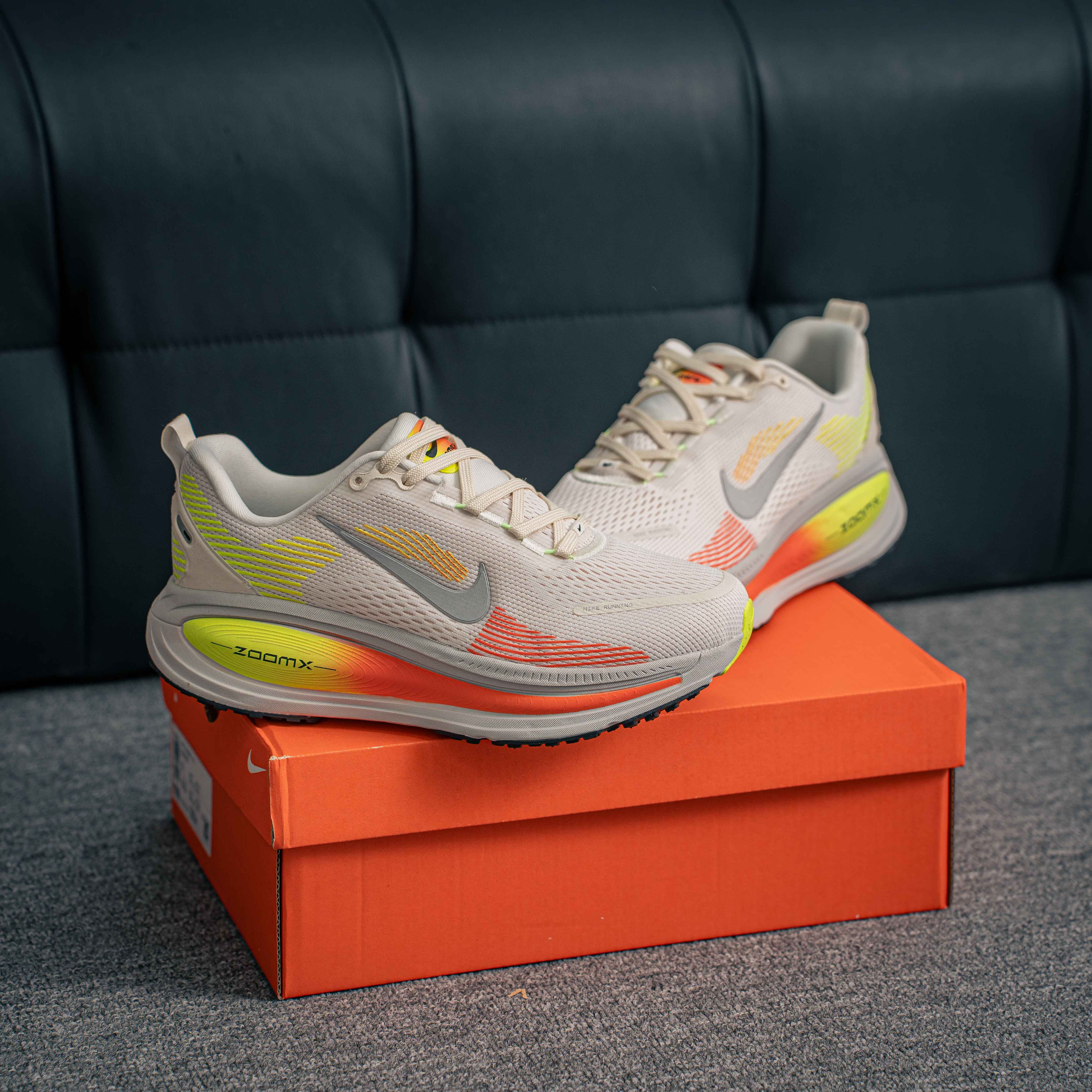 Nike Vomero 18 (1:1)