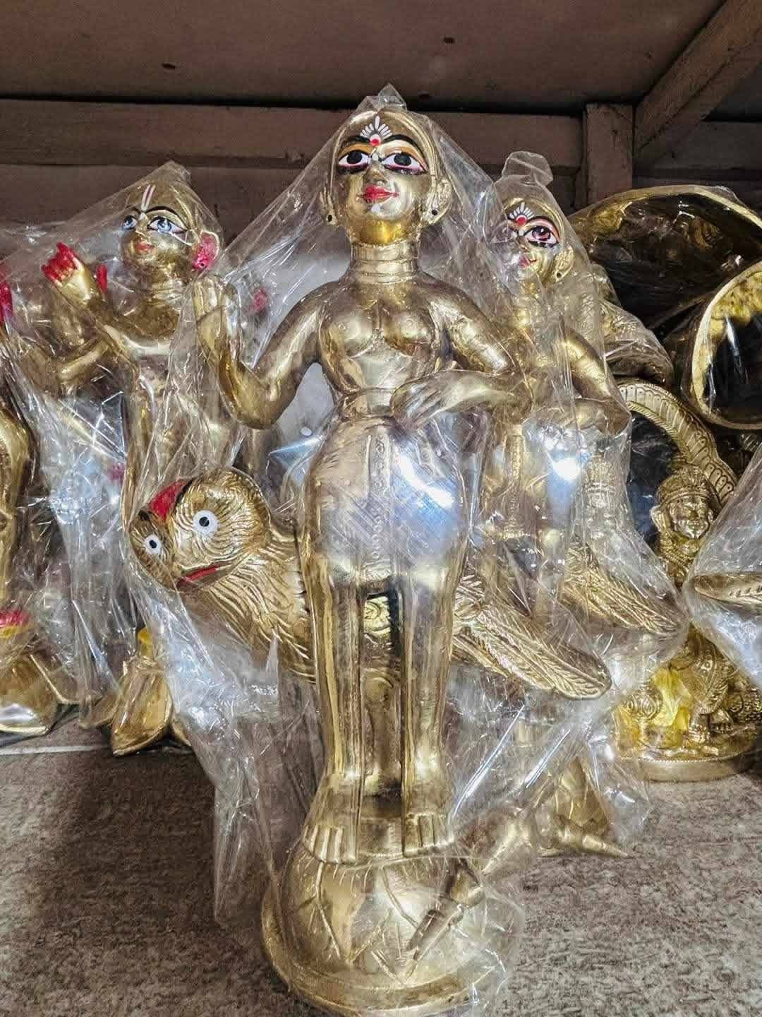 পিতলের লক্ষী - Image 1