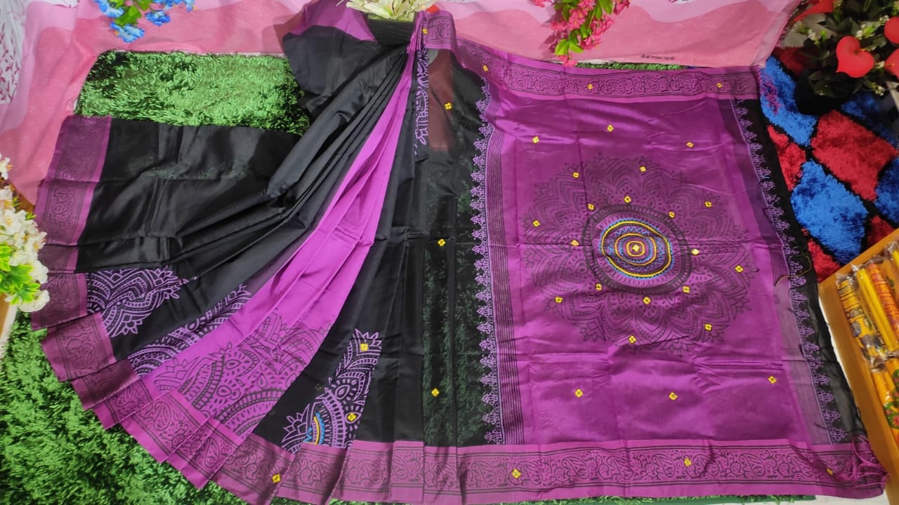 Embroidered Dhupian Silk Saree_img_0