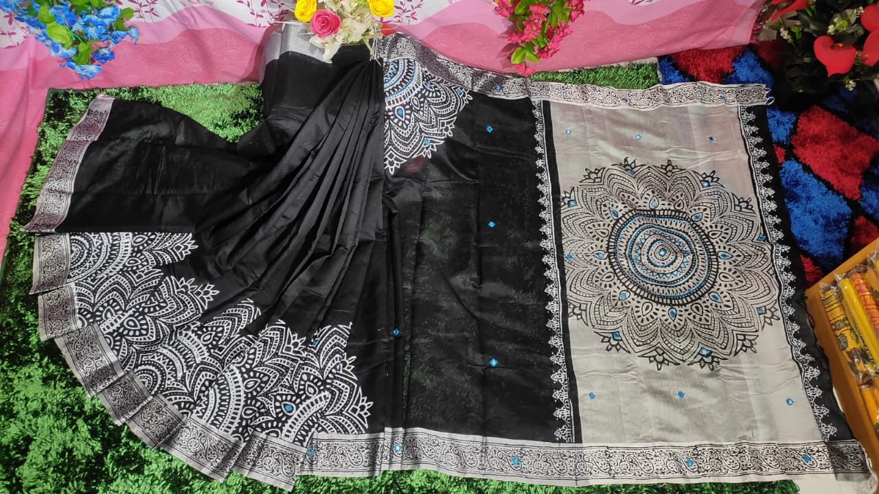 Embroidered Dhupian Silk Saree_img_0