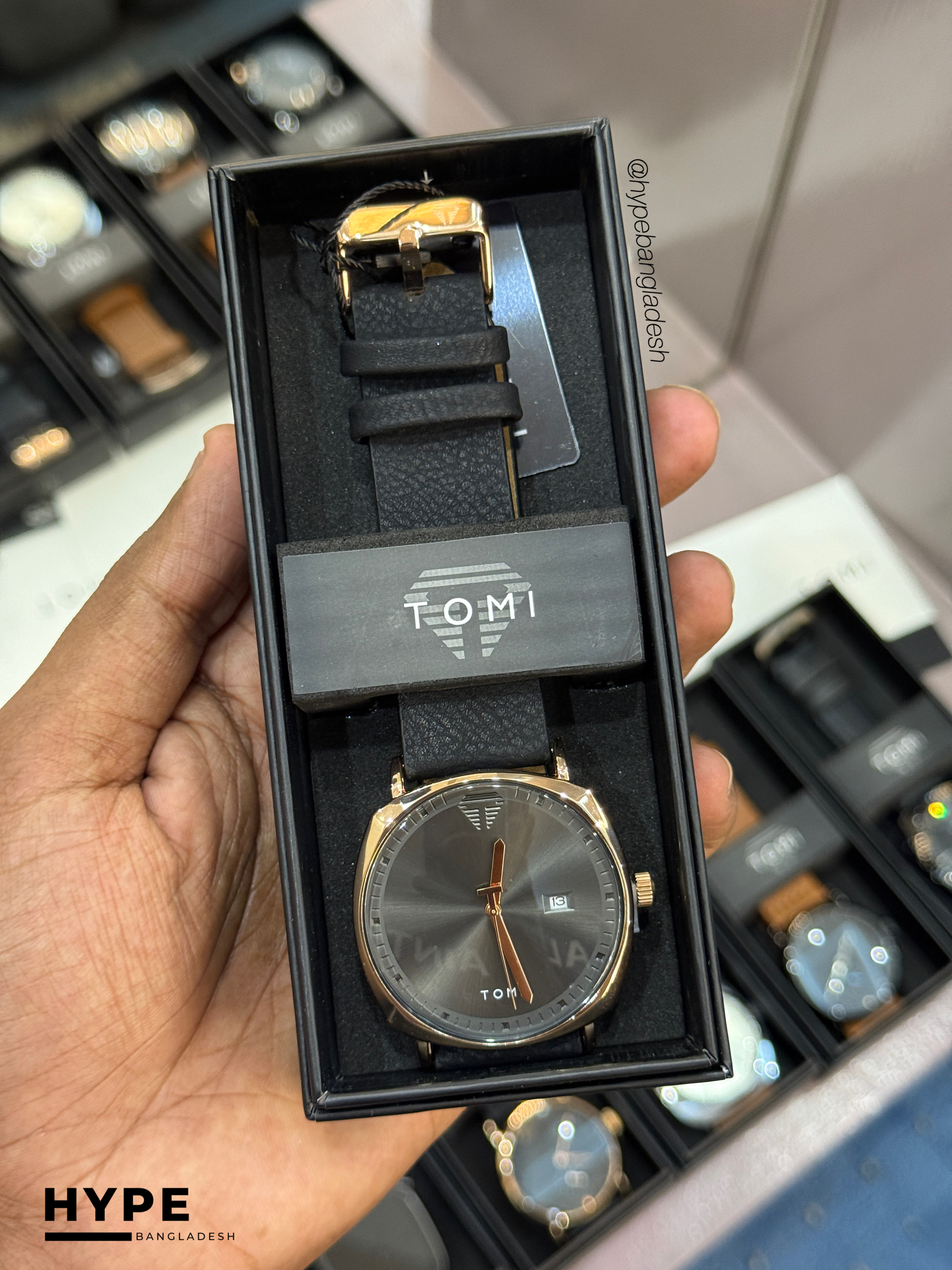 TOMI T-044 Men's Quartz Leather Belt Watch With Date (Black-Rosegold)_img_4