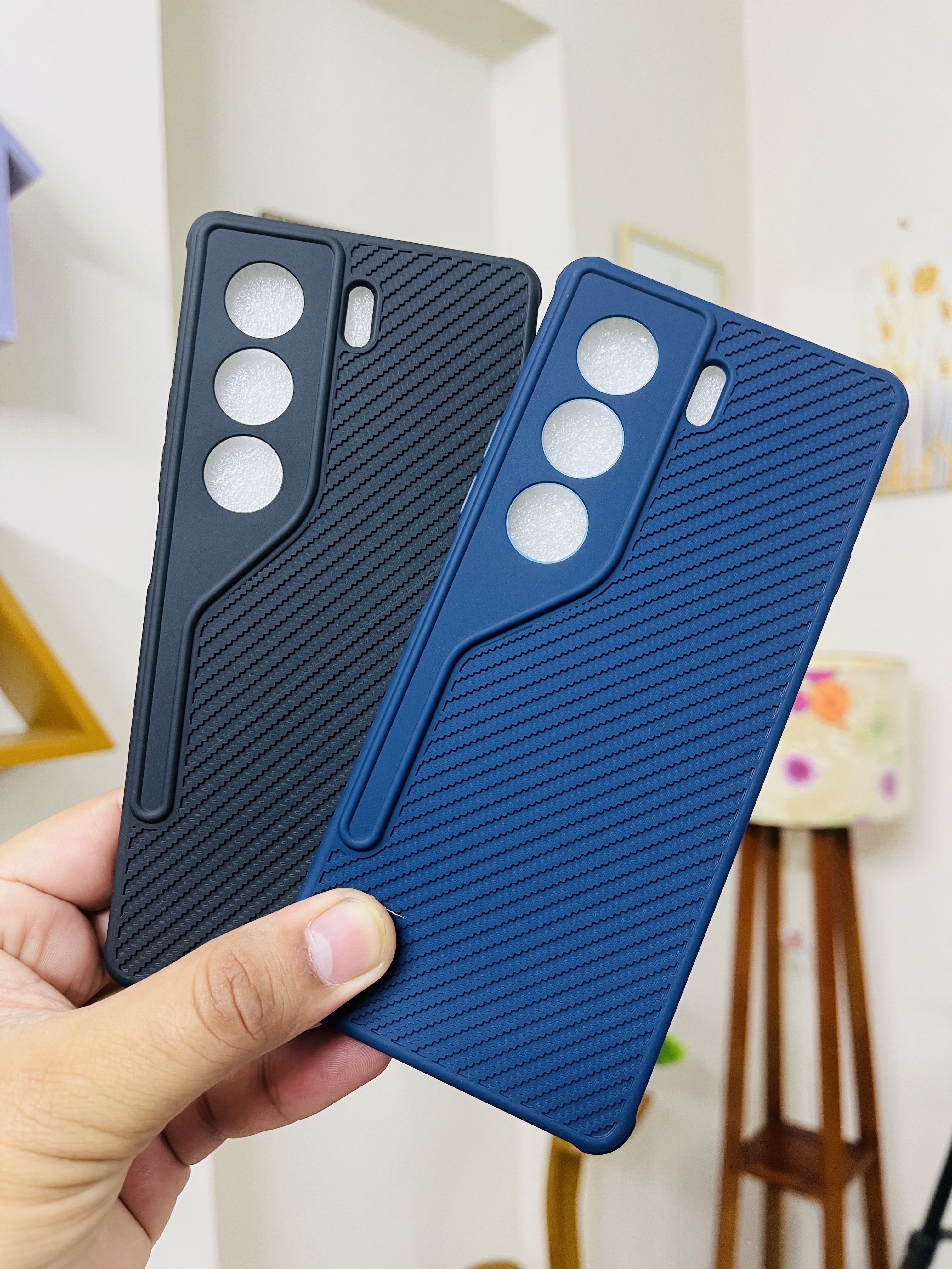 Tecno Camon 40 Back Cover Strip Silicone