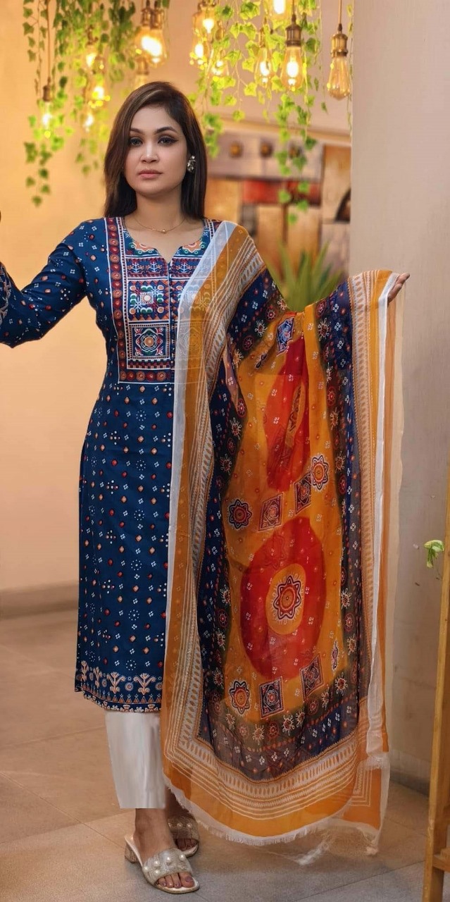 Screen Print Stone Work Three Piece_img_0