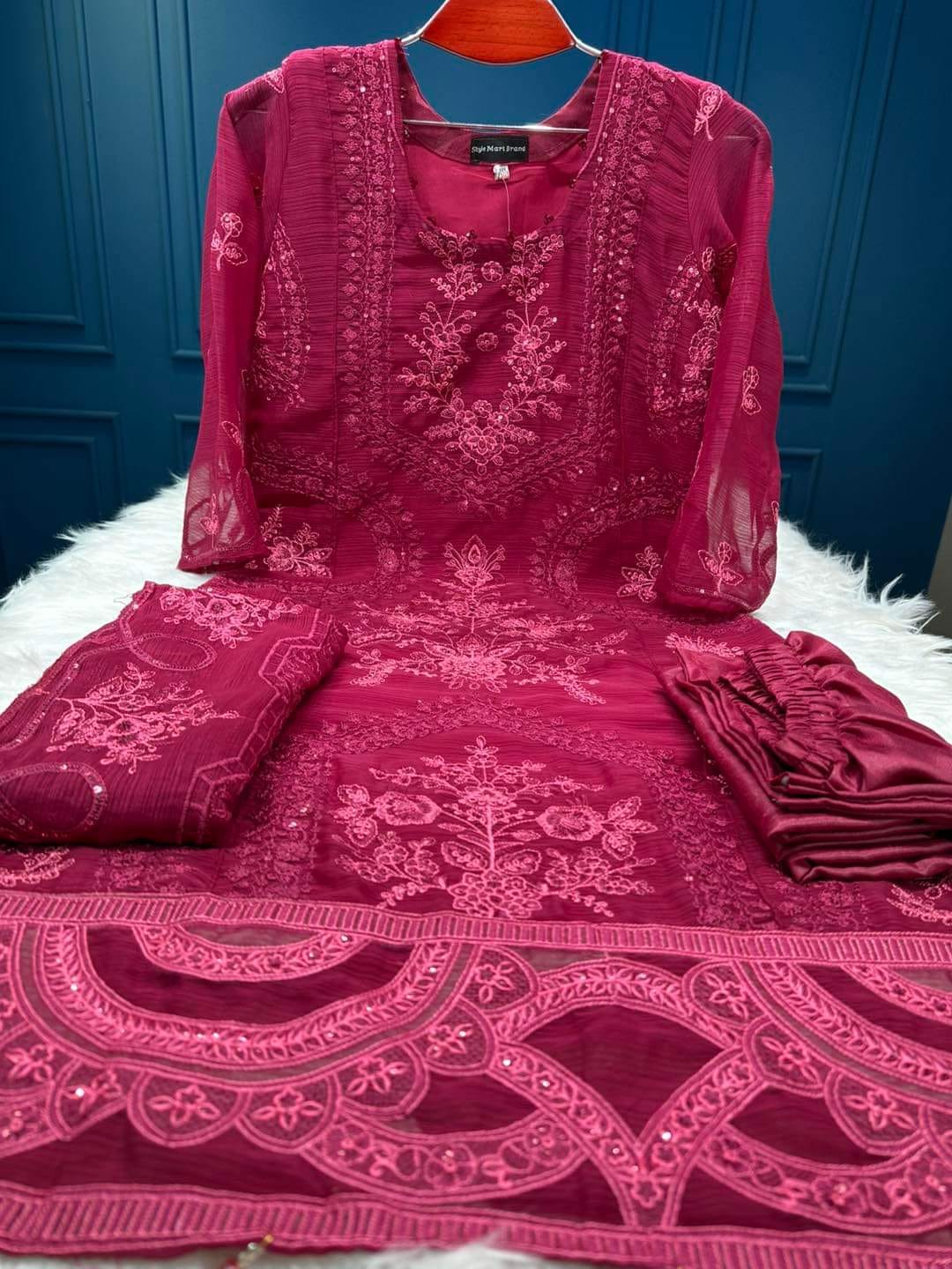 Party Dress Four Piece White Gold_img_0