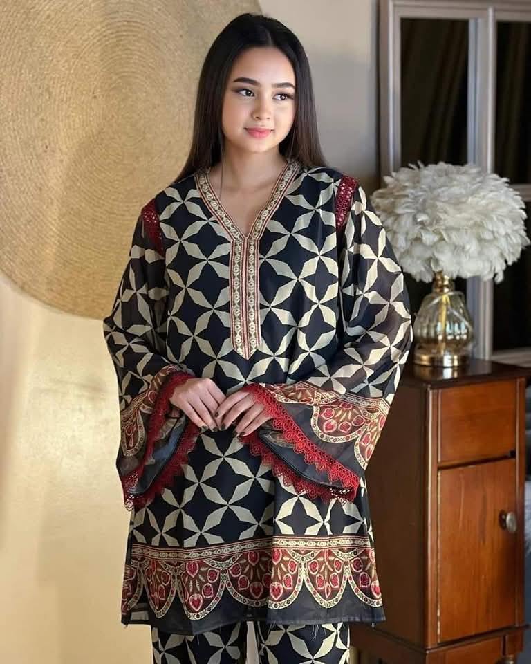 𝐂𝐡𝐢𝐜 𝐚𝐧𝐝 𝐬𝐥𝐞𝐞𝐤 𝐦𝐚𝐣𝐨𝐥𝐢𝐜𝐚 𝐩𝐫𝐢𝐧𝐭 𝐜𝐨-𝐨𝐫𝐝 𝐬𝐞𝐭_img_0