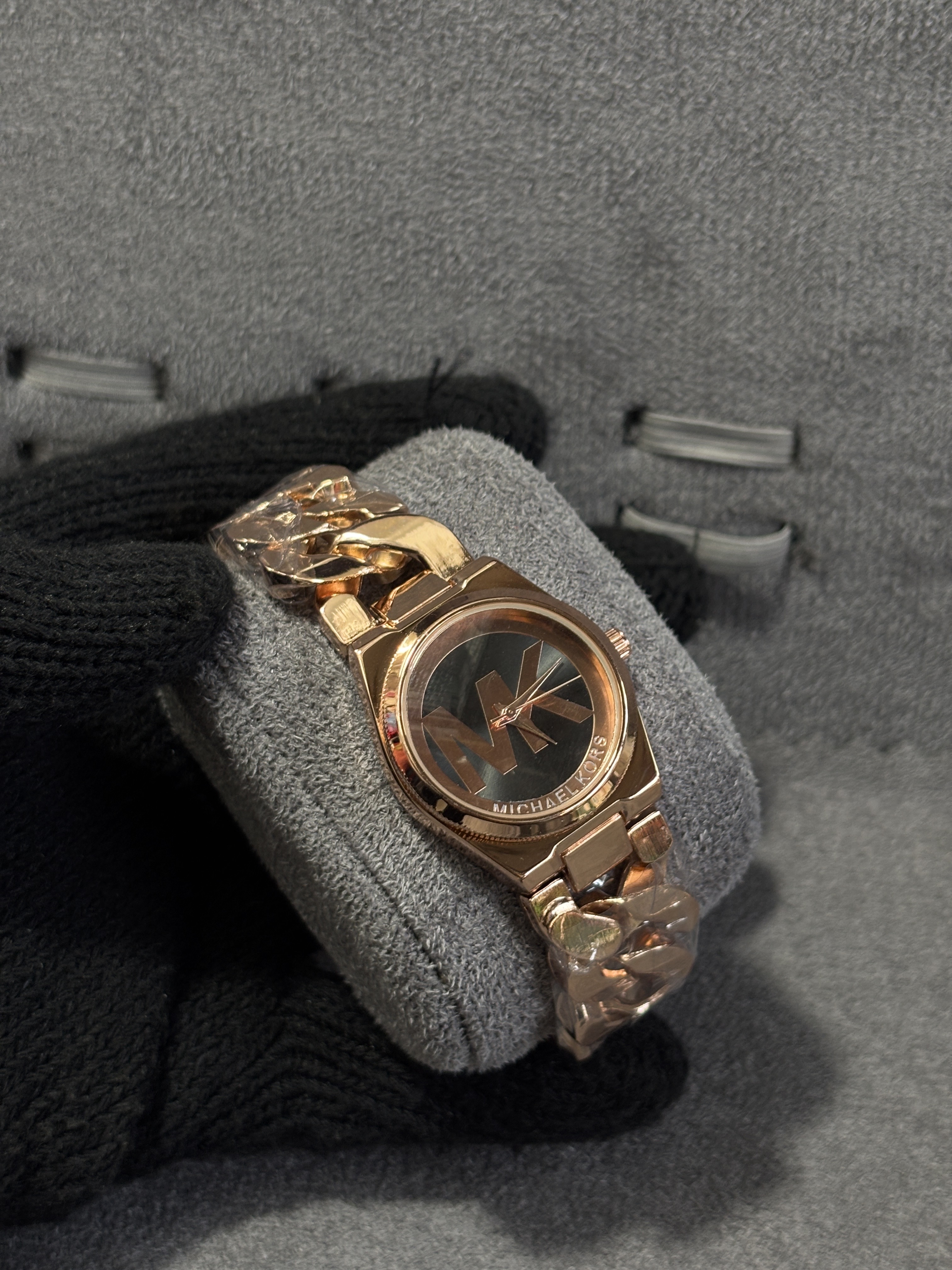 MK ledies watch_img_3