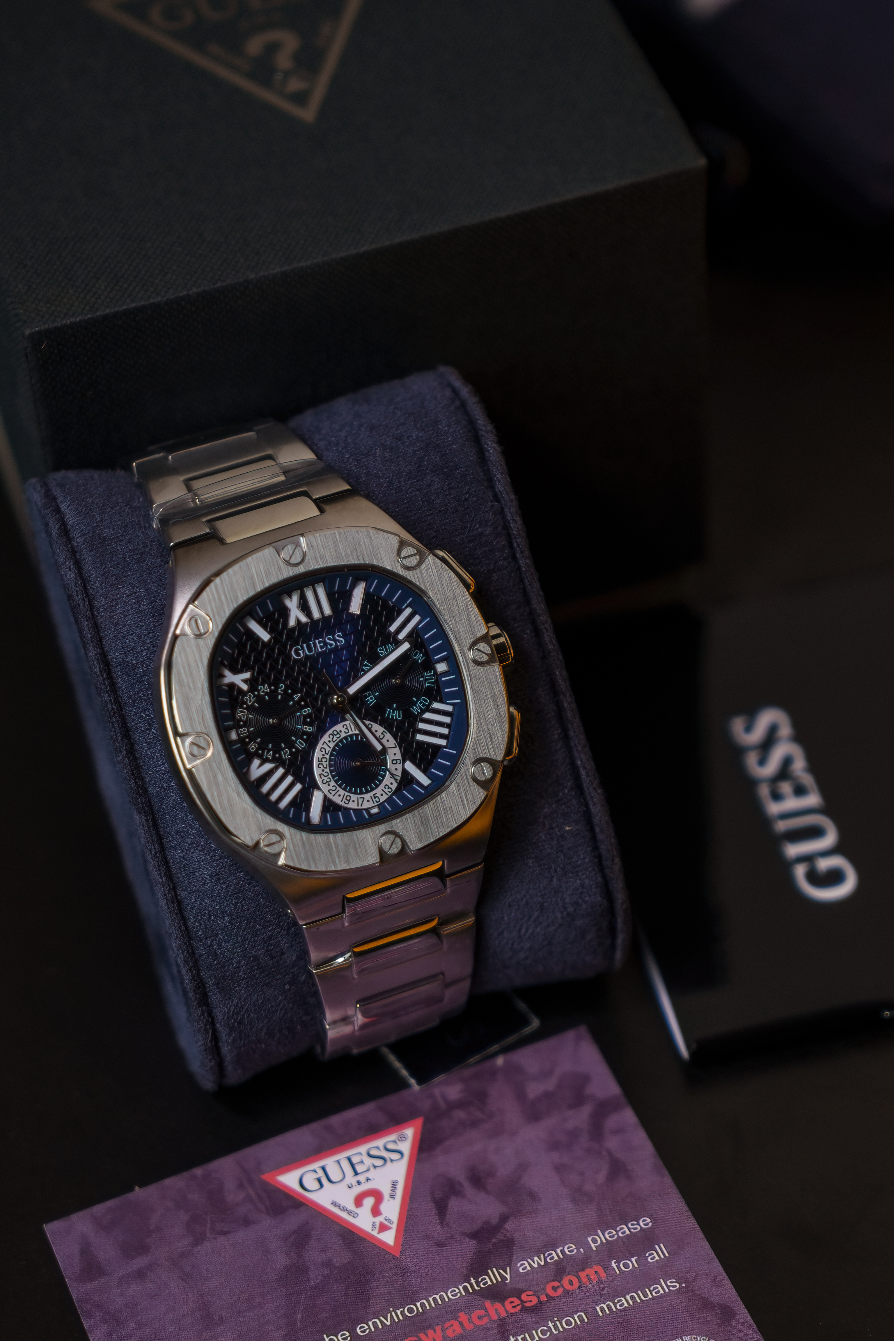 GUESS Headline GW0572G1 Men’s 42 mm Silver-Tone Stainless Steel Watch – Blue Dial