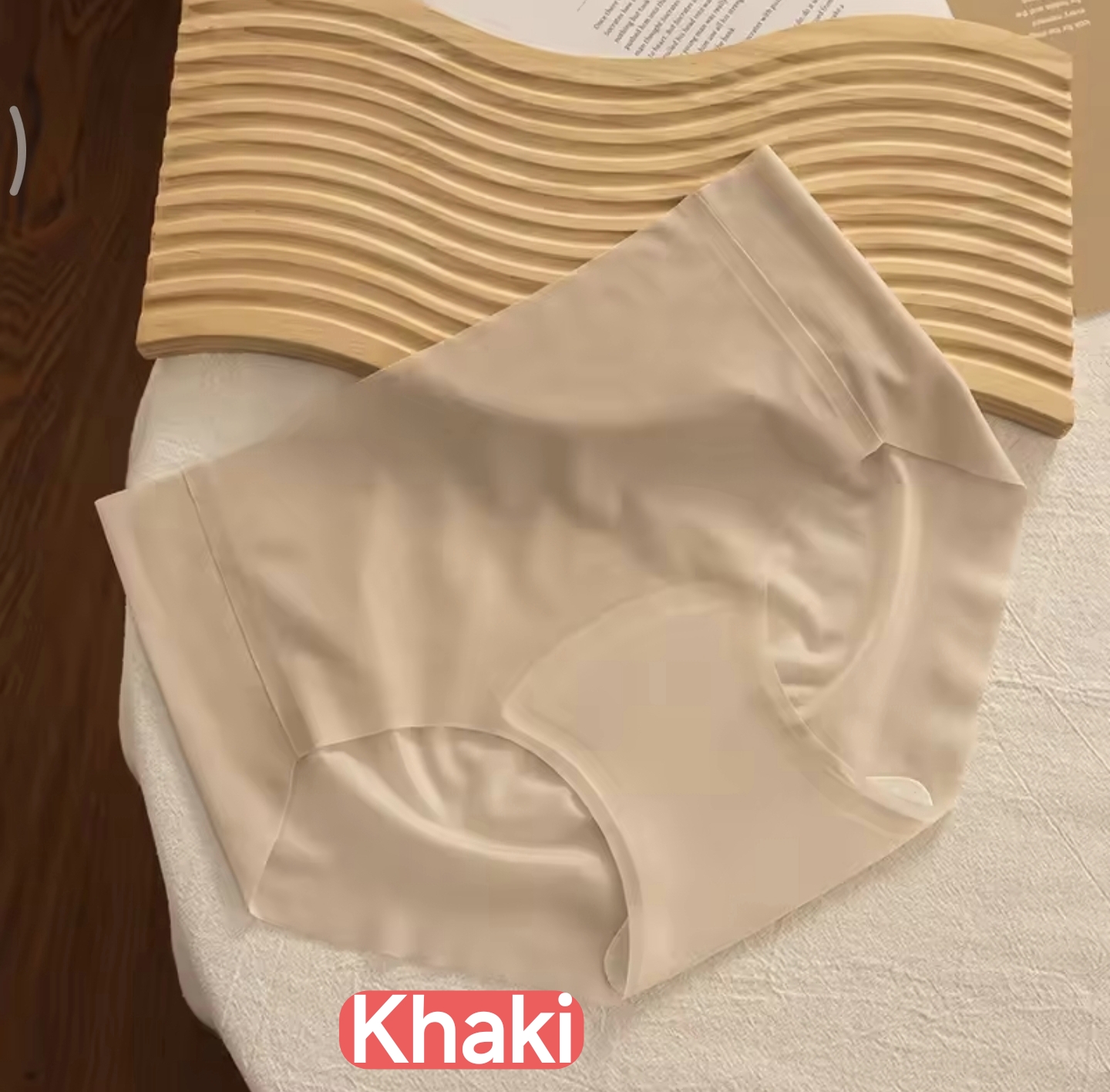 Seamless Ice Silk Panties Women Underwear Summer Ultra-thin Quick Drying Briefs Korean Version Breathable Female_img_4