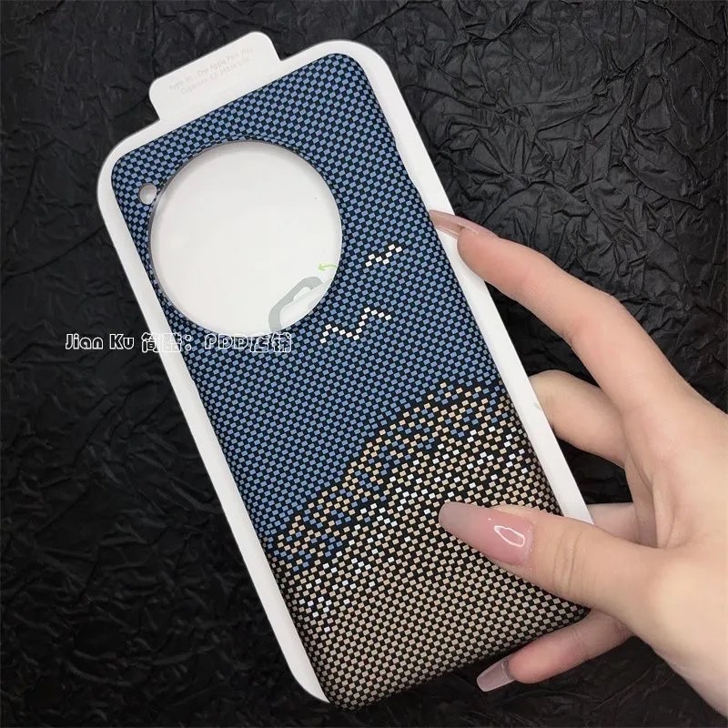 OnePlus 13 Half-pack carbon fiber pattern Non-full-pack ultra-thin heat dissipation cover_img_4