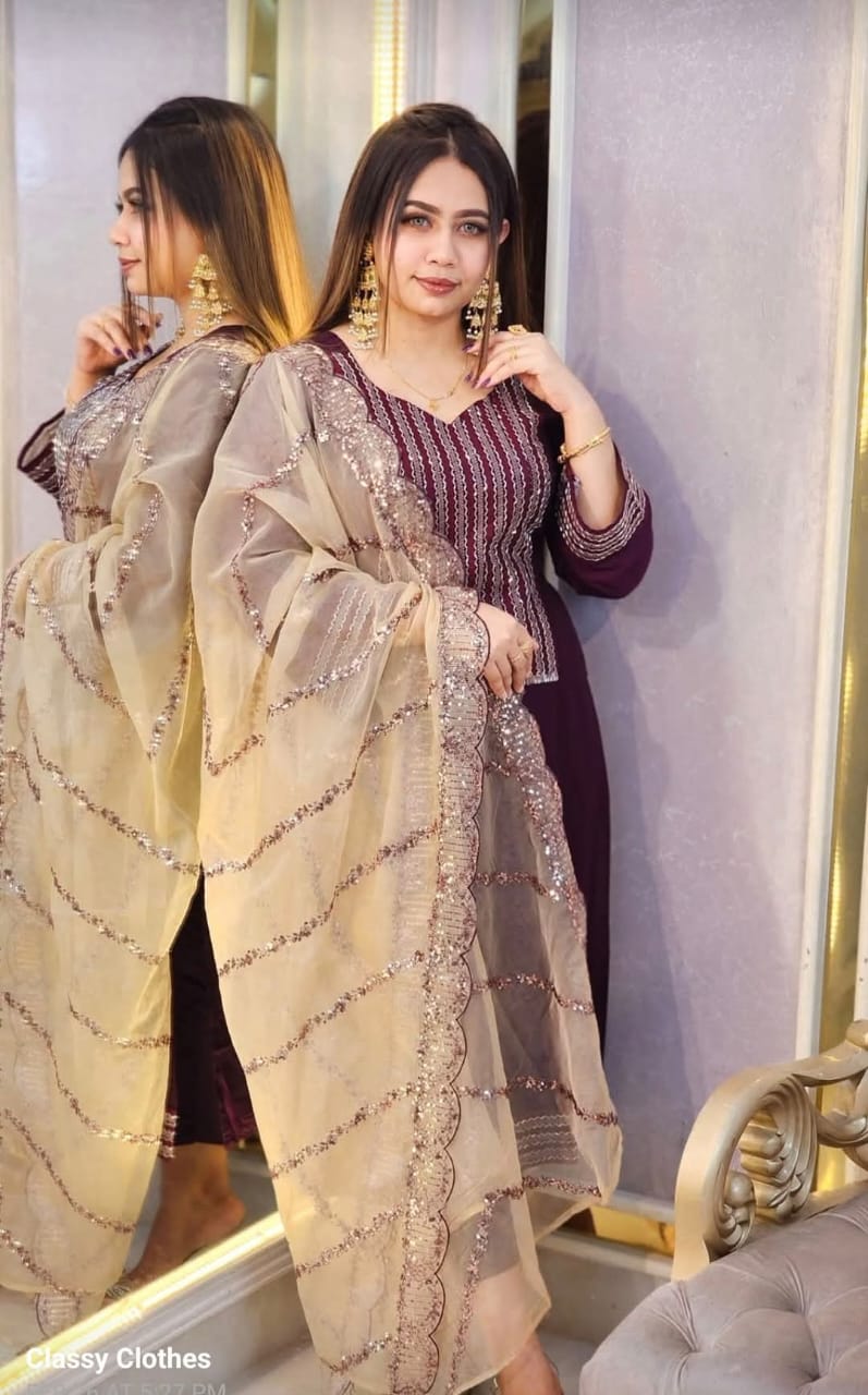 Linen Sequence Three Piece_img_0