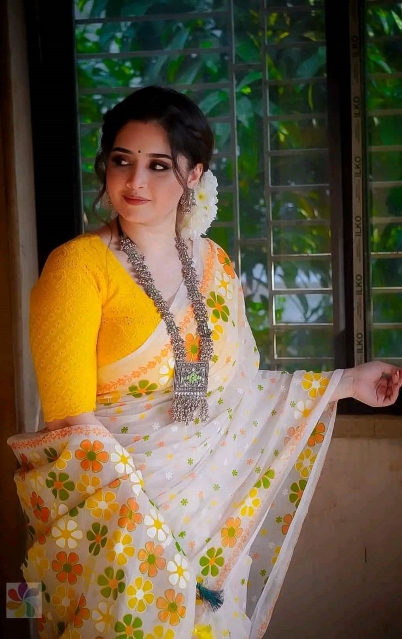 Half Silk Screen Print Saree_img_0