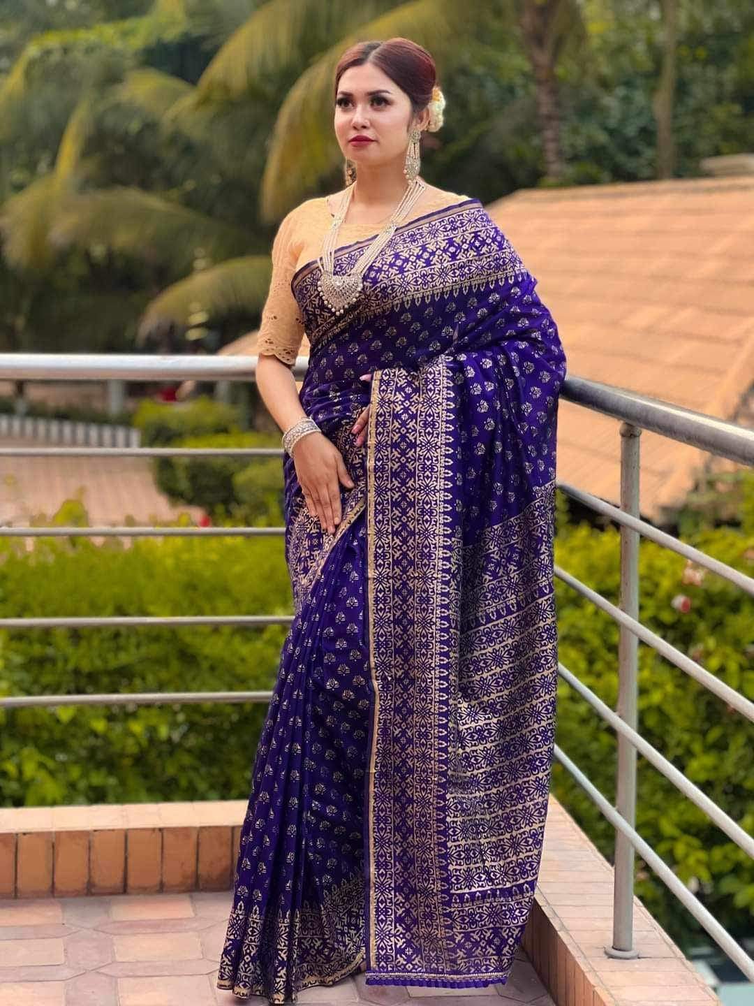 Half Silk Screen Print Saree_img_0