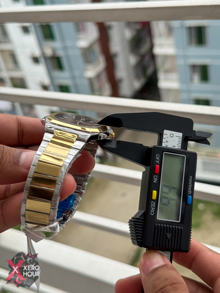 Sober patek Shape (2668 Model) |  6.6mm Slim | Dual Tone Maroon Dial_img_1