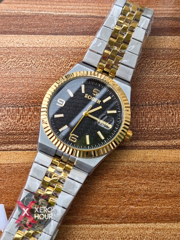 Sober Land Dweller Shape (A15 Model) | 8.7mm Slim | Dual Tone Black dial_img_3