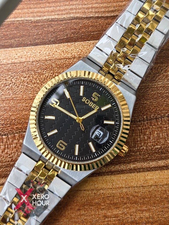 Sober Land Dweller Shape (A15 Model) | 8.7mm Slim | Dual Tone Black dial_img_5