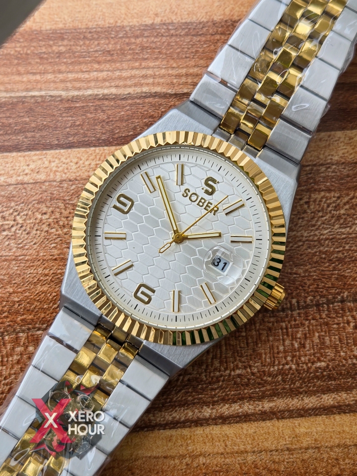 Sober Land Dweller Shape (A15 Model) |  8.7mm Slim | Dual Tone with White Dial_img_5