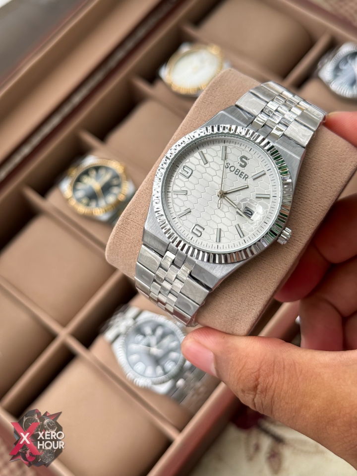 Sober Land Dweller Shape (A15 Model) |  8.7mm Slim | Silver with White Dial_img_8