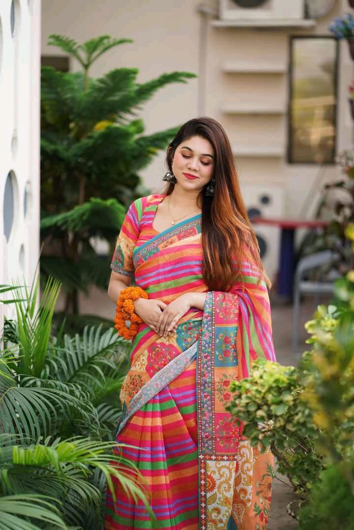 Digital Print Saree with Blouse Piece_img_0