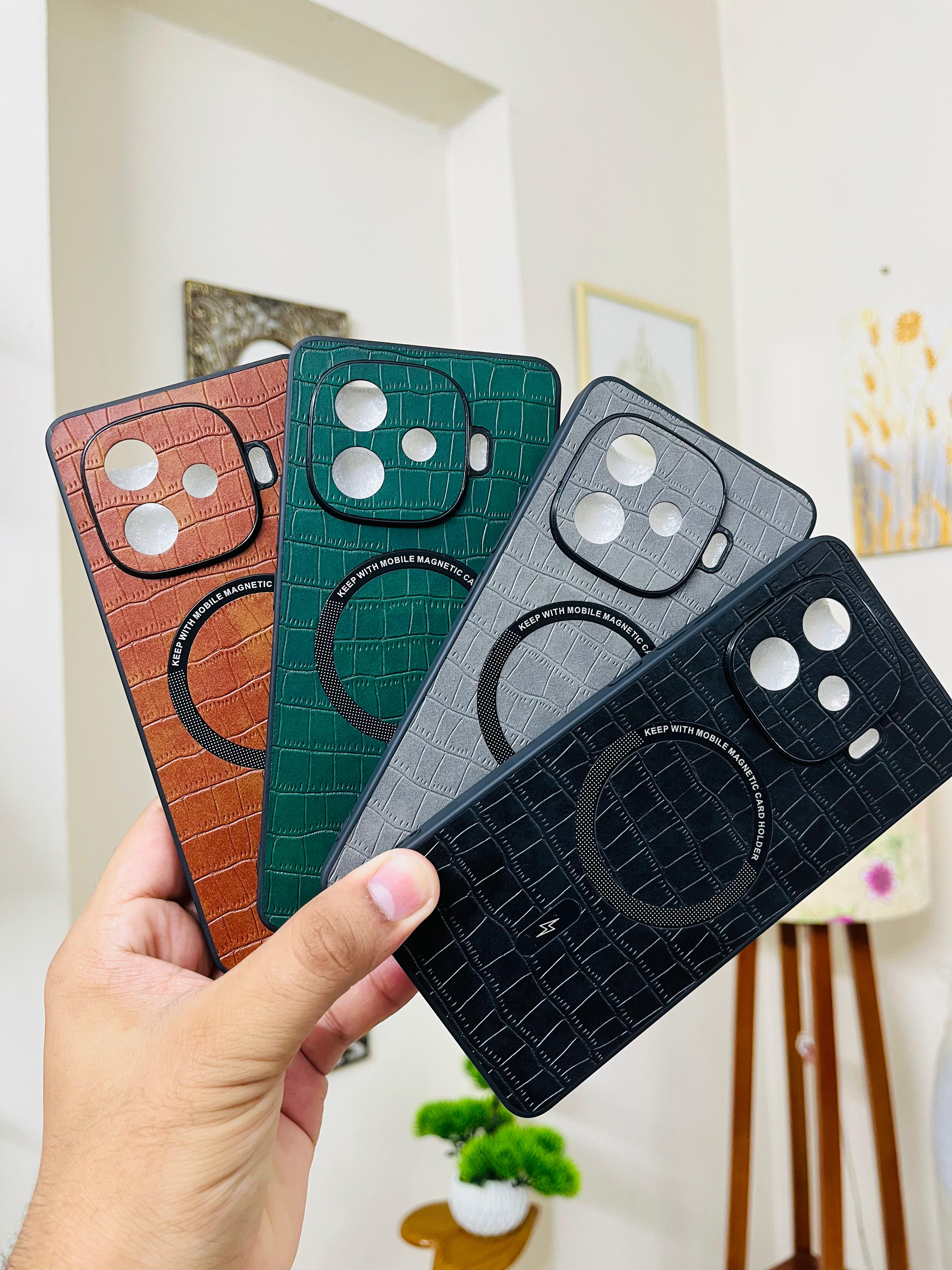 IQoo NEo 10R / IQOO Z9 Turbo / IQOO Z9 Turbo Plus Back Cover Leather Finished With Magsafe Working Phone Case