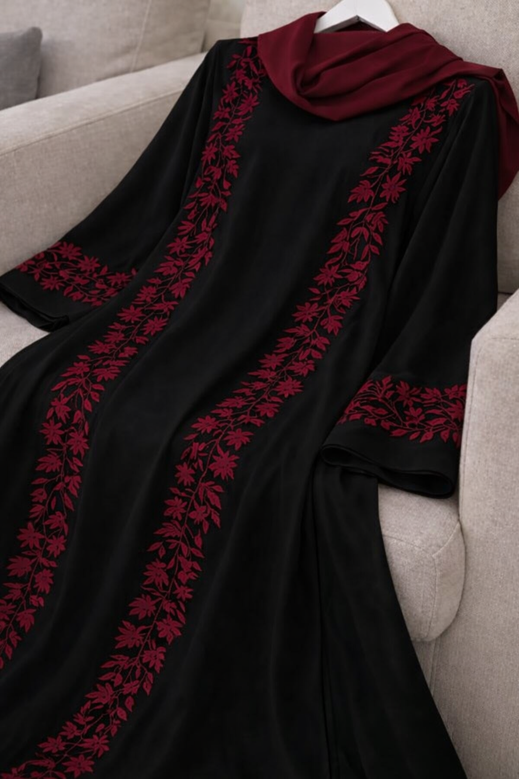 ZINIA ABAYA BLACK