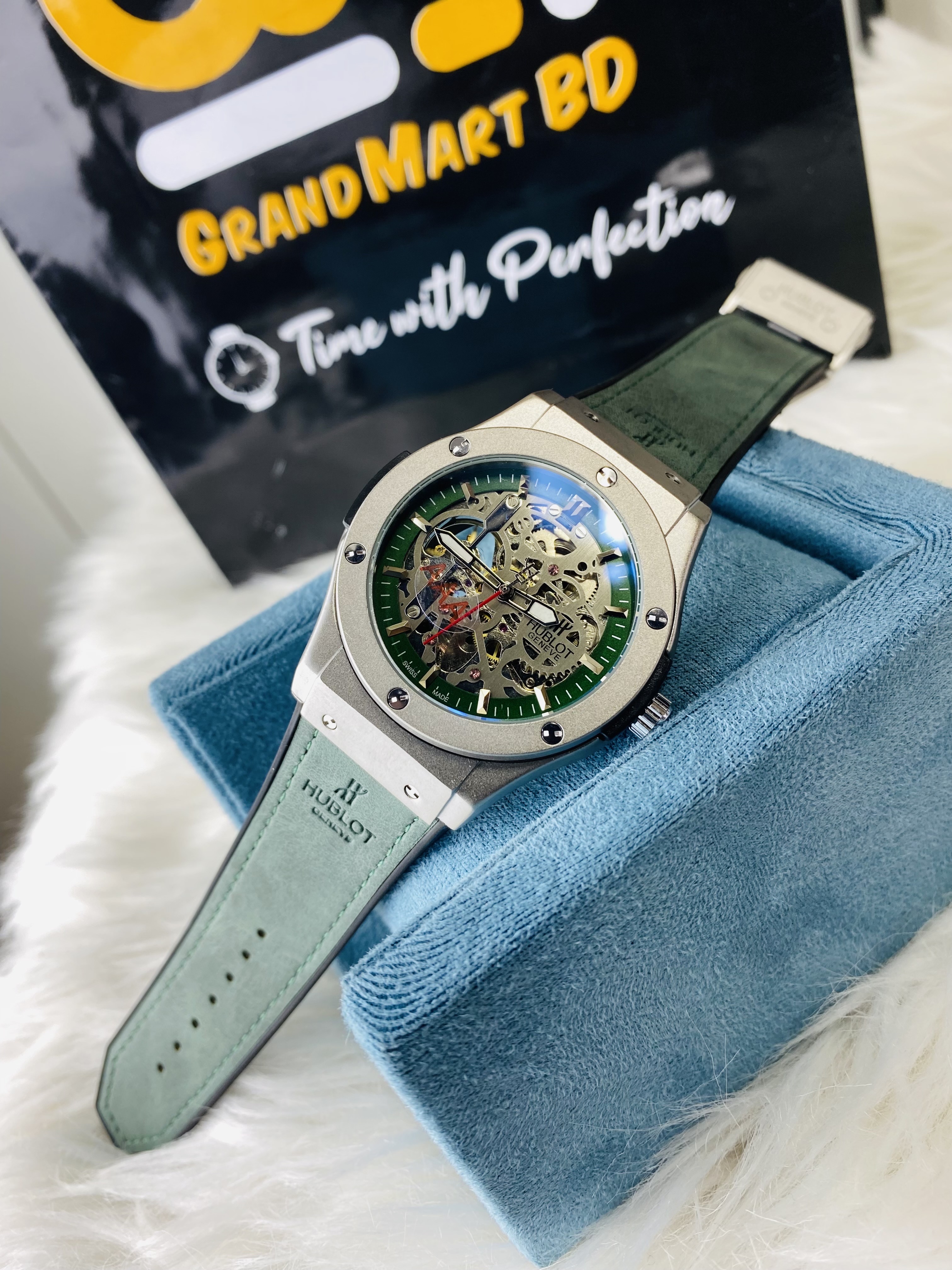 Hublot Automatic | Green Strap_img_1