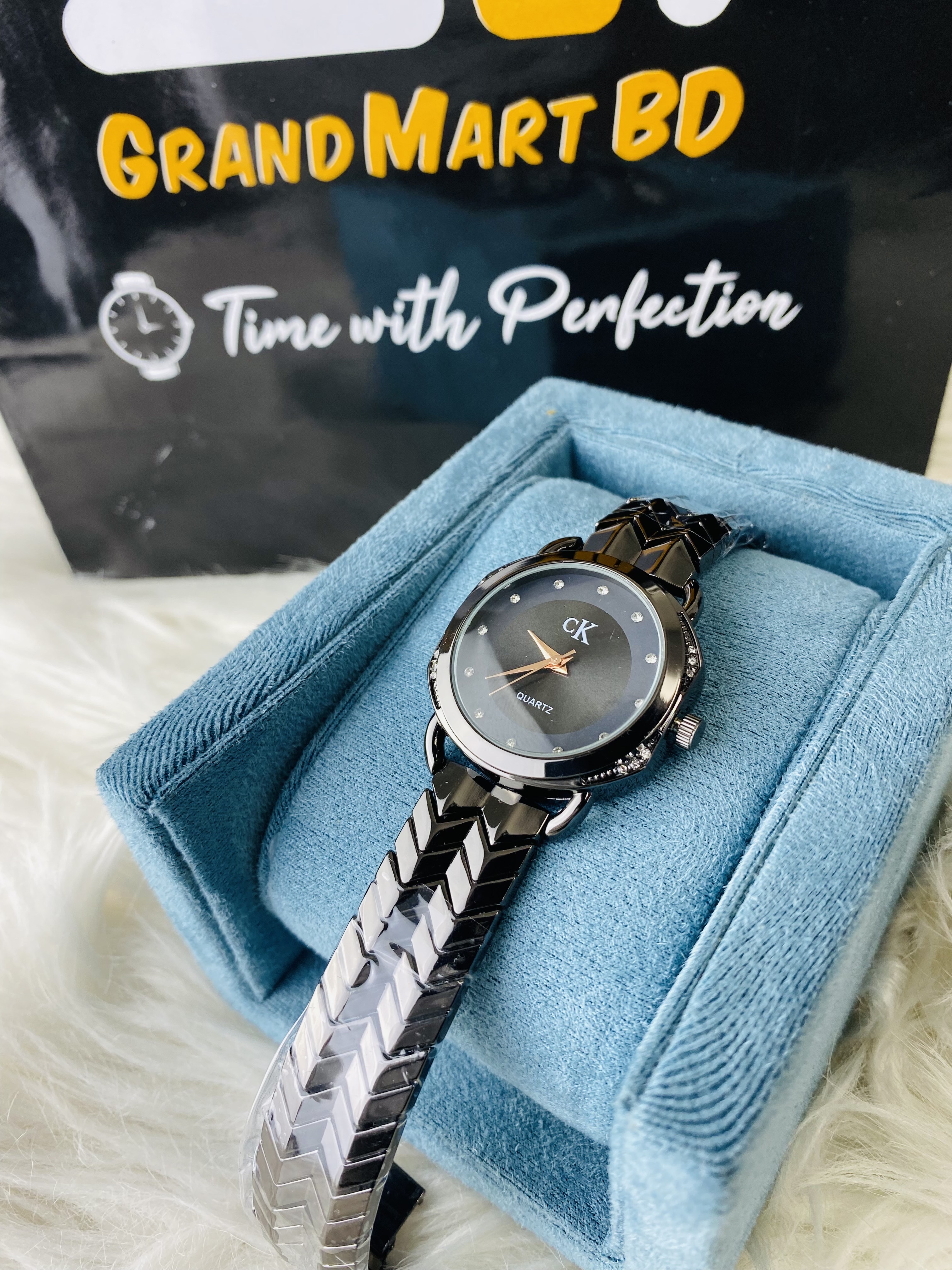 Ck Girls Snake chain