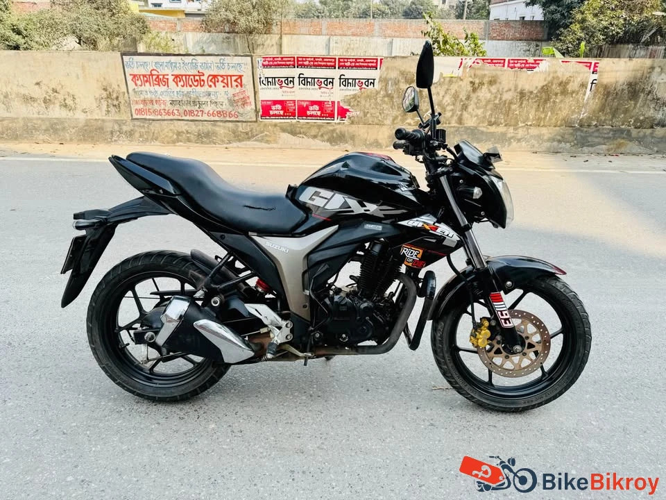 Full Set Sticker for Suzuki Gixxer Monotone (Old Model, Blaack Color) bike._img_2