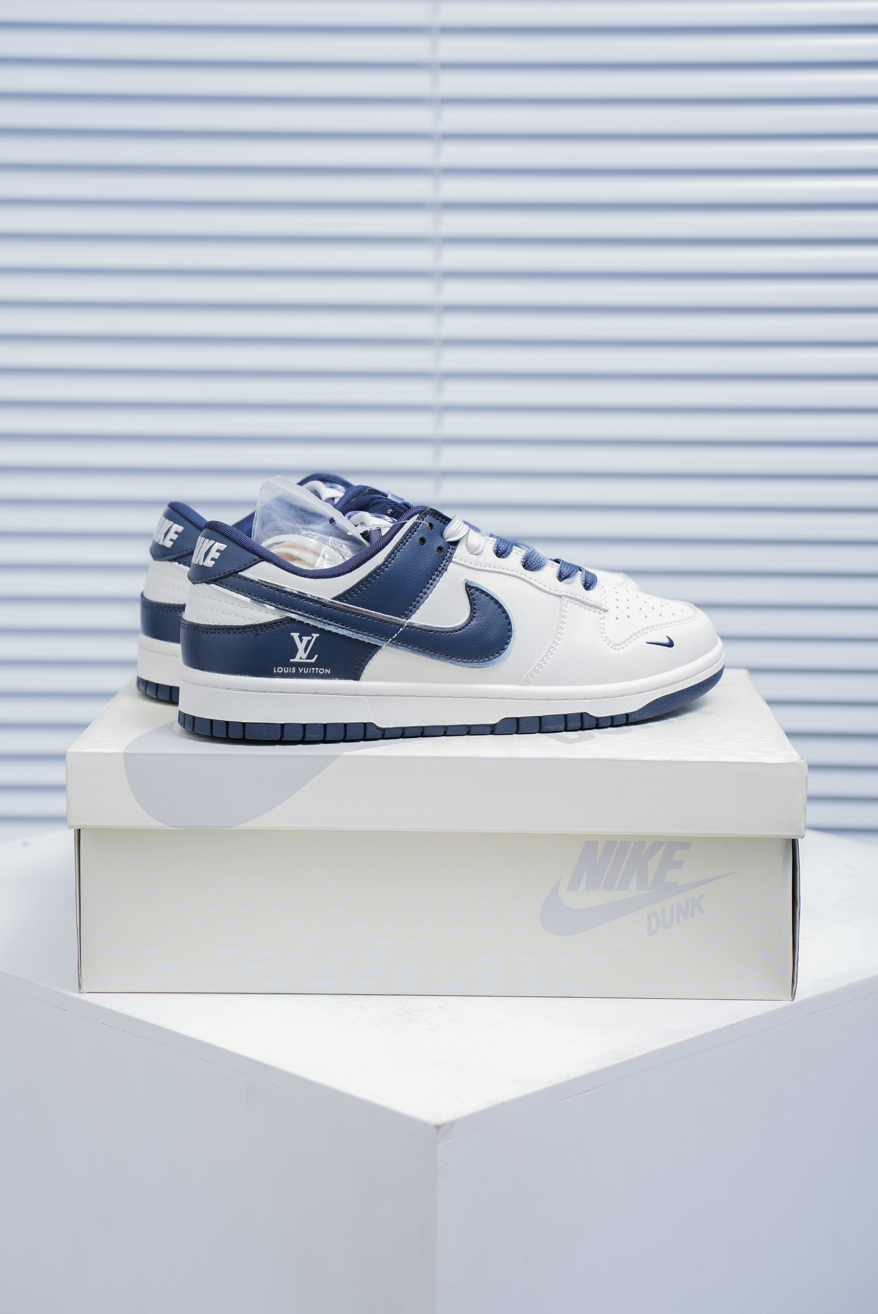 Nike SB Dunk Low LV Dark Blue (1:1)_img_3