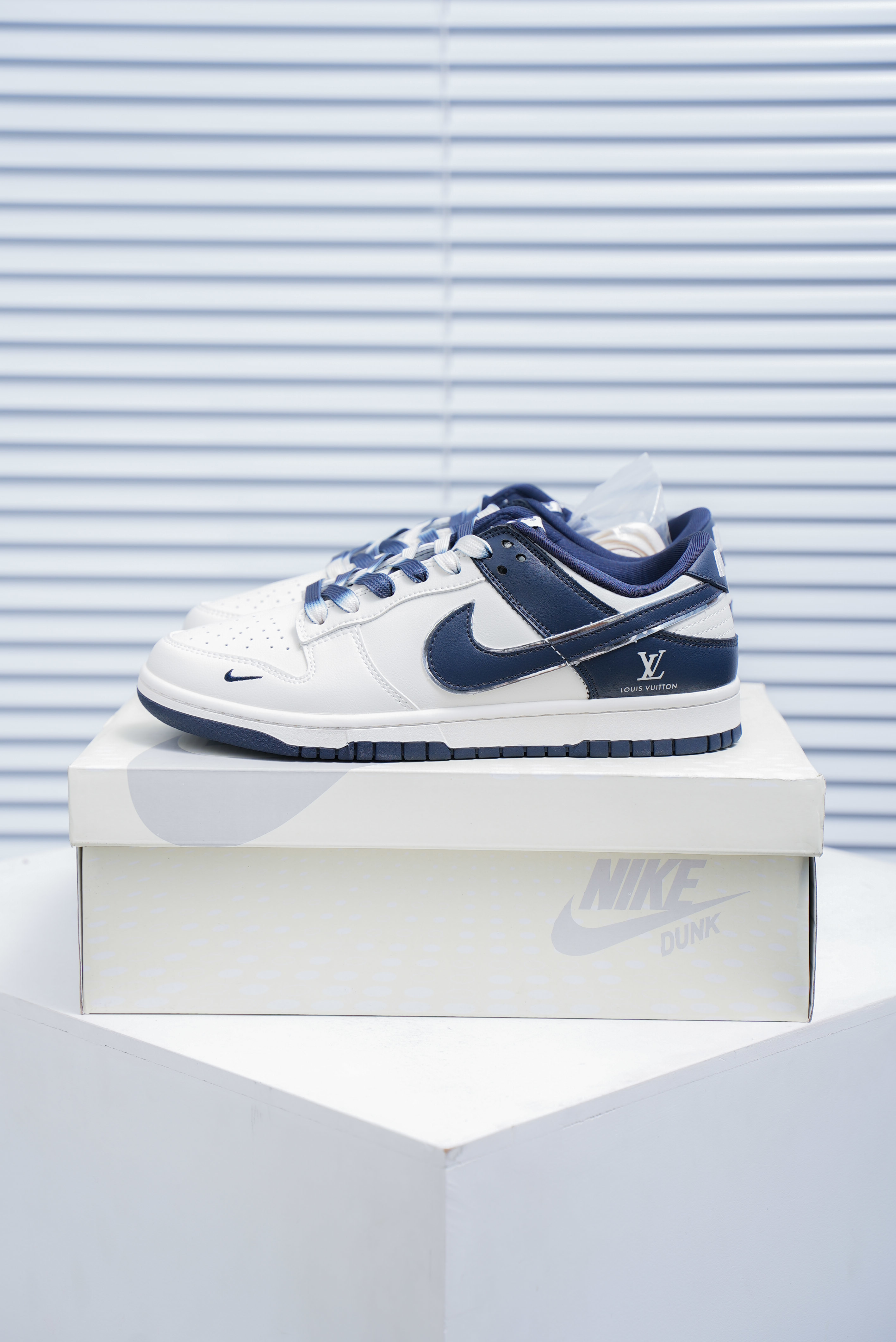 Nike SB Dunk Low LV Dark Blue (1:1)_img_4