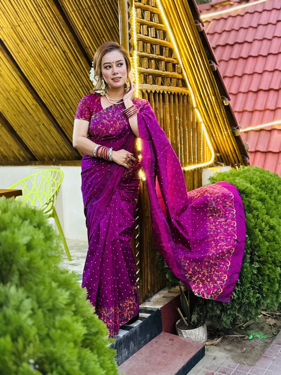 Dhupian Silk Sharee With Blouse Piece_img_0
