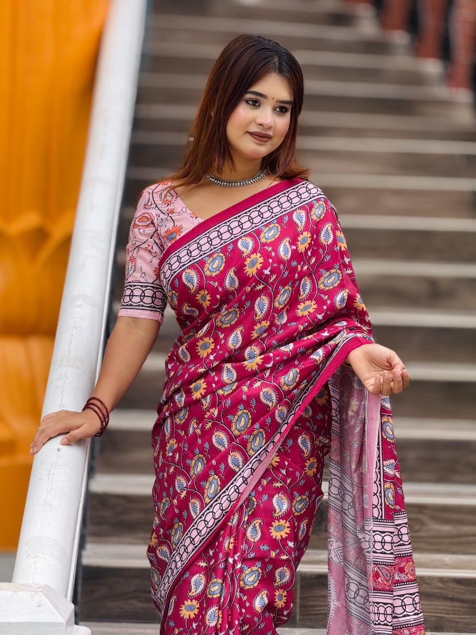 Digital Print saree with blause piece_img_0