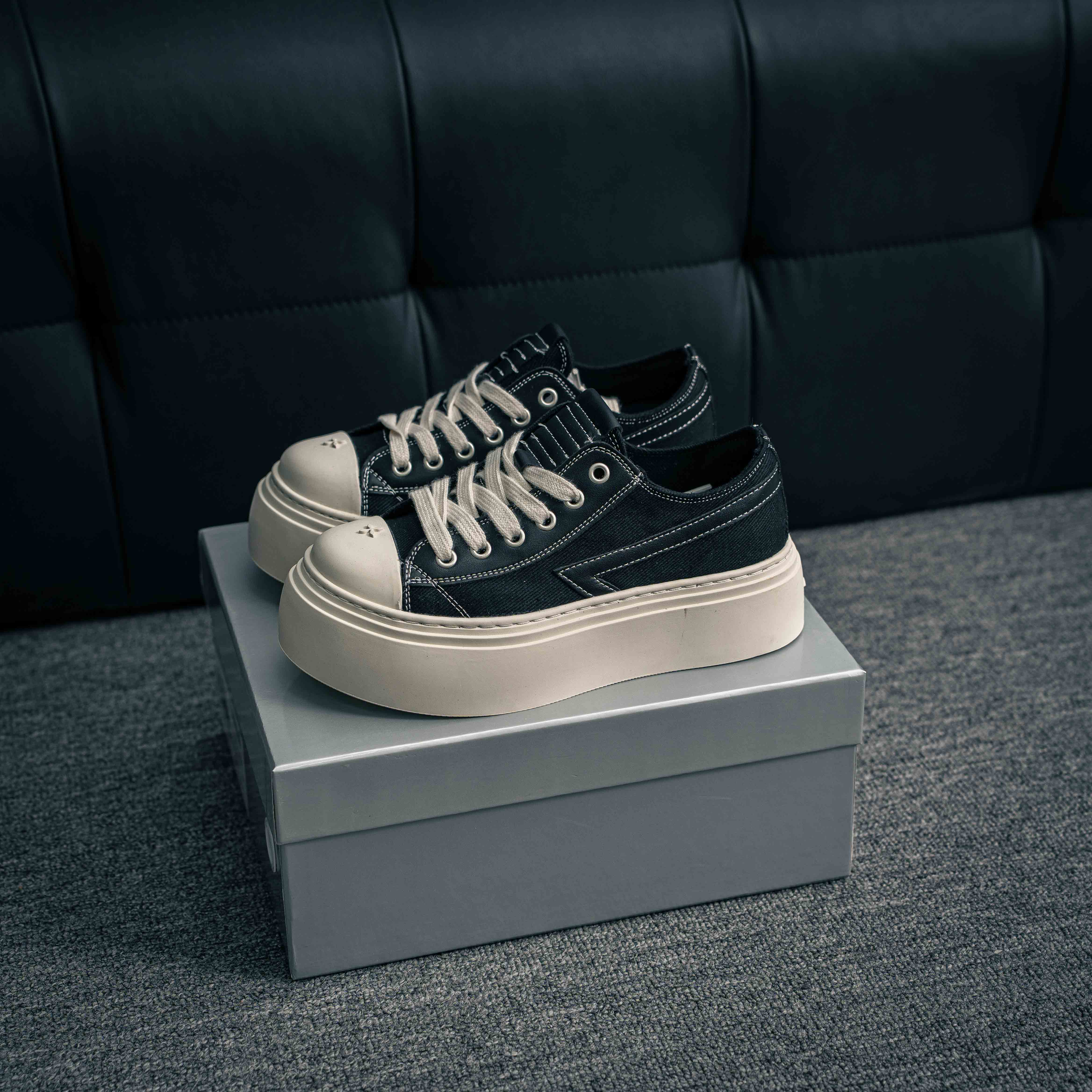 SMFK SS23 Super Model Retro Black Skaters (1:1)_img_3