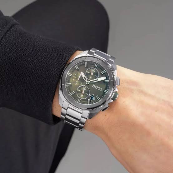 Hugo Boss Volane 1513951 Men’s 44 mm Silver Chronograph – Green Dial & Stainless Bracelet_img_1