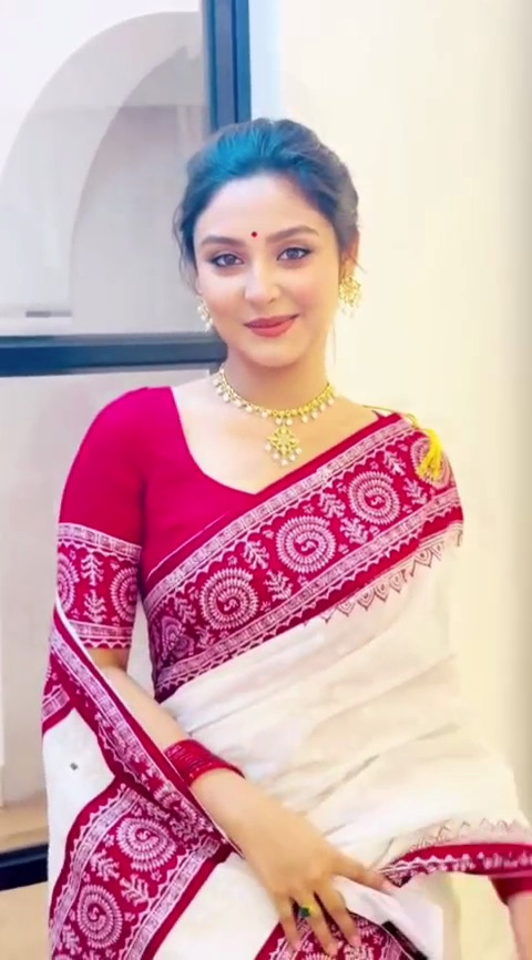 Screen Print Half Silk Saree with Blouse Piece_img_0