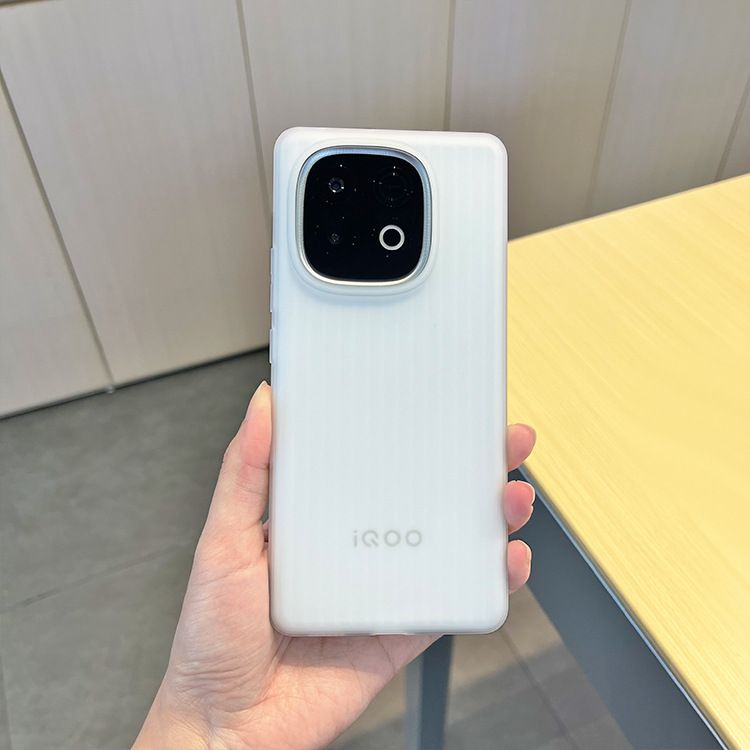 iQOO Z10turbo/Pro Ultra Slim Back cover_img_3