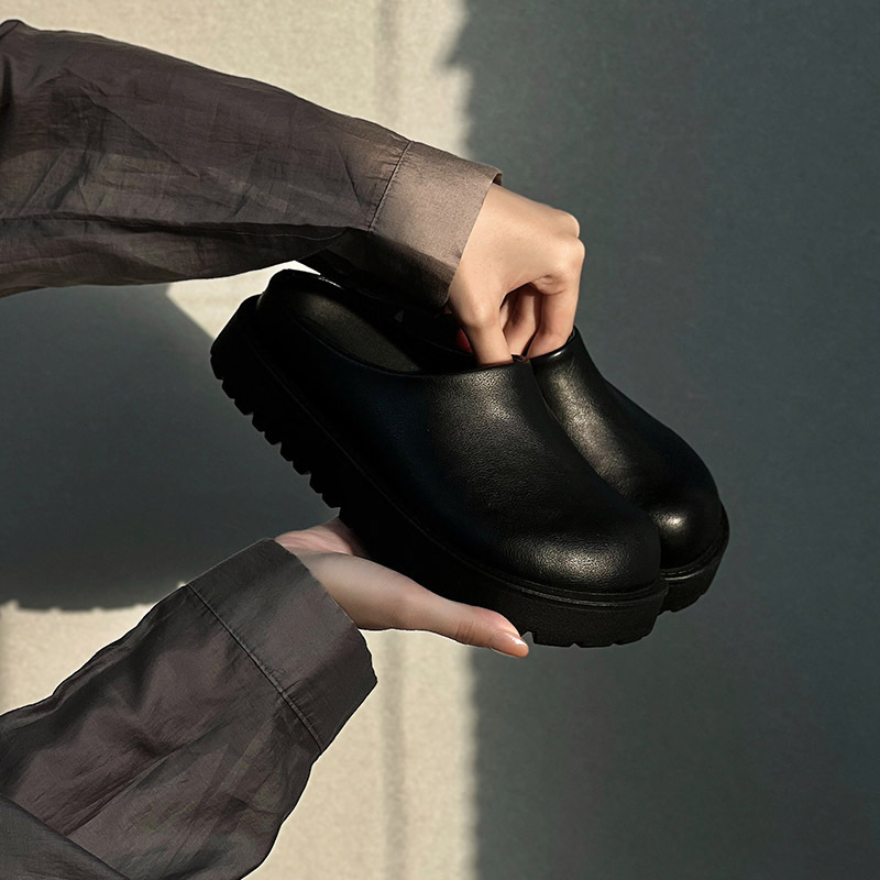 Thick Sole Platform Shoe