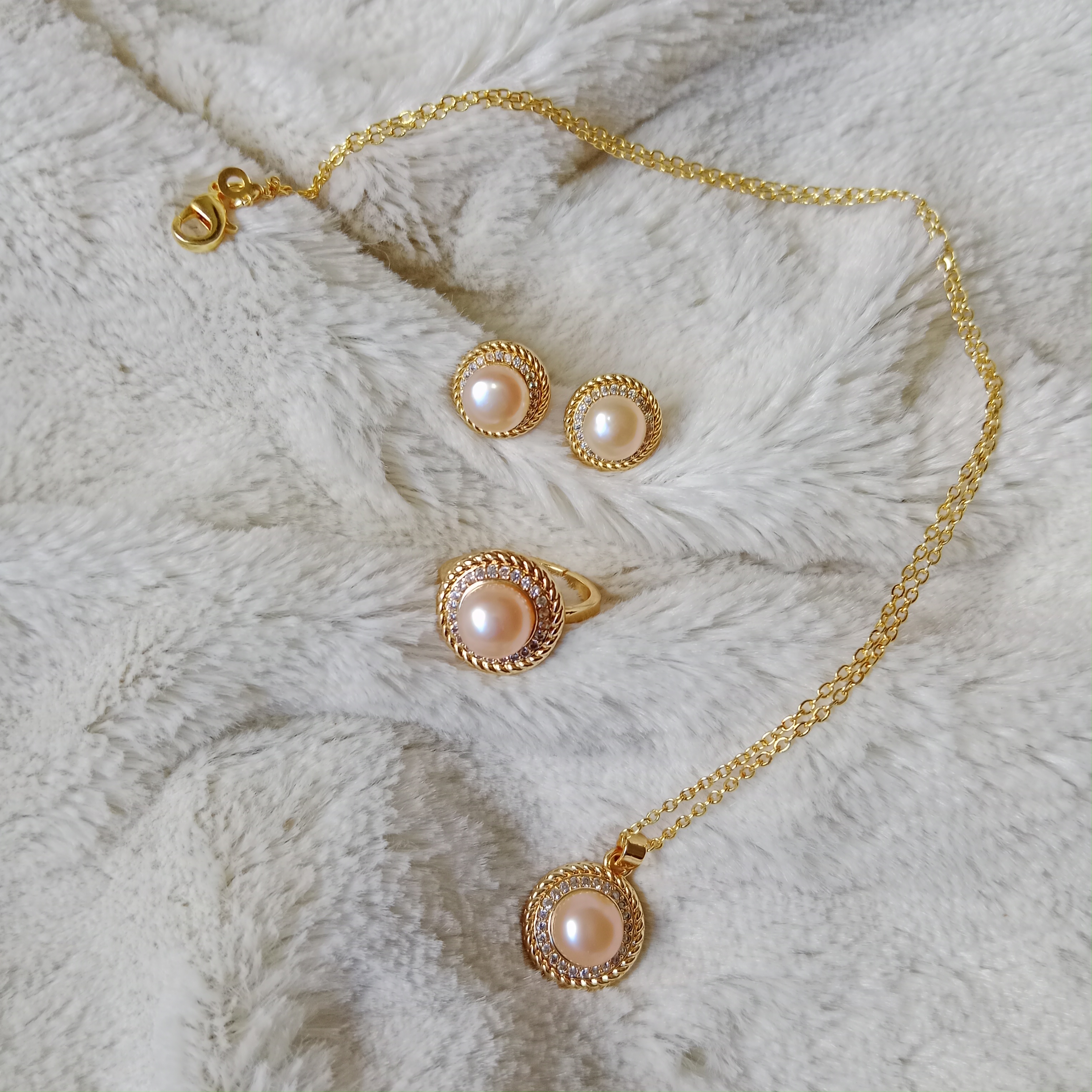 Premium quality pearl Pendent set for women_img_1