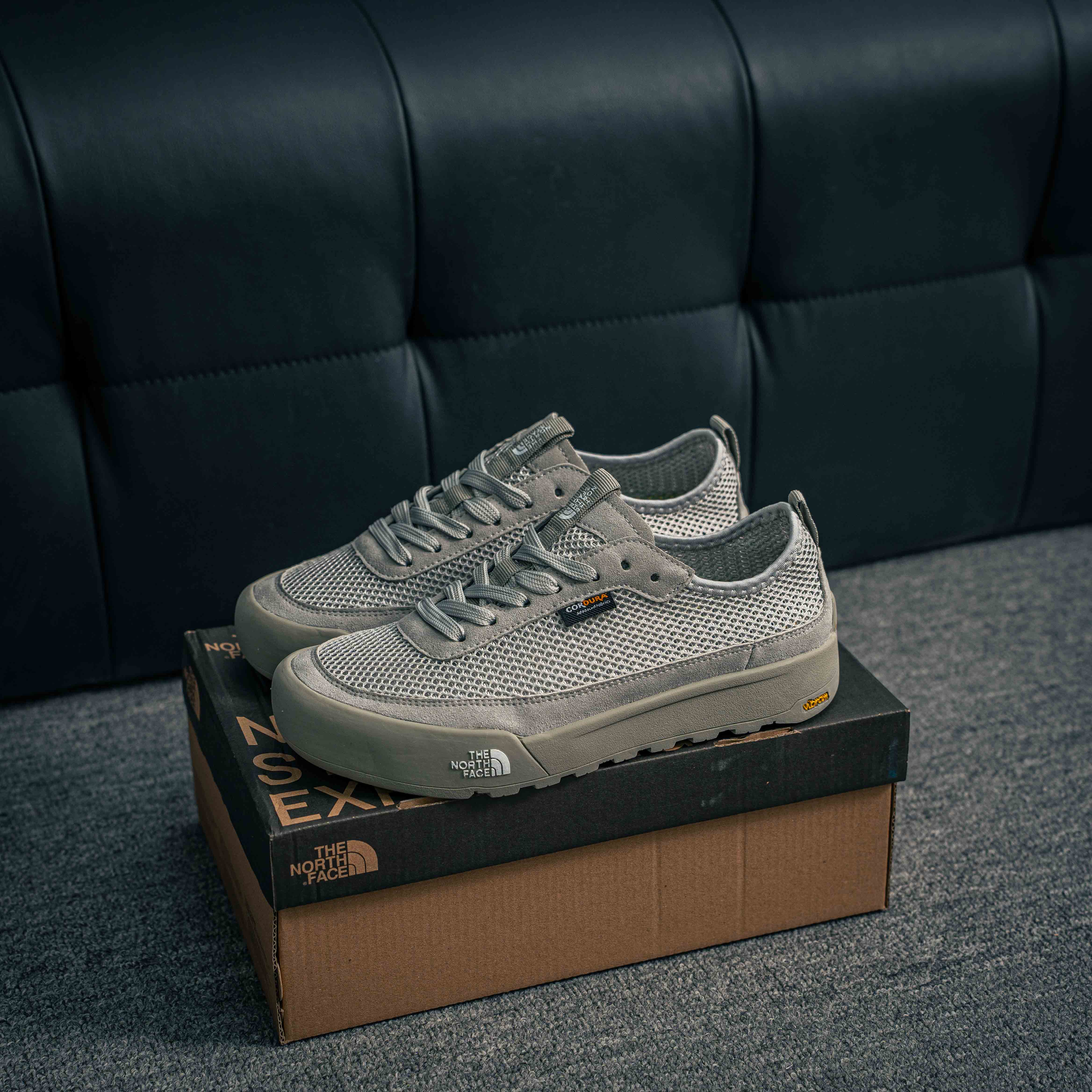 North Face Clyffe (1:1)_img_3