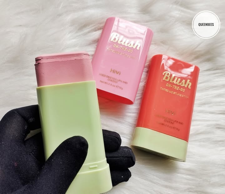 Hivi Blush Stick (18gm)