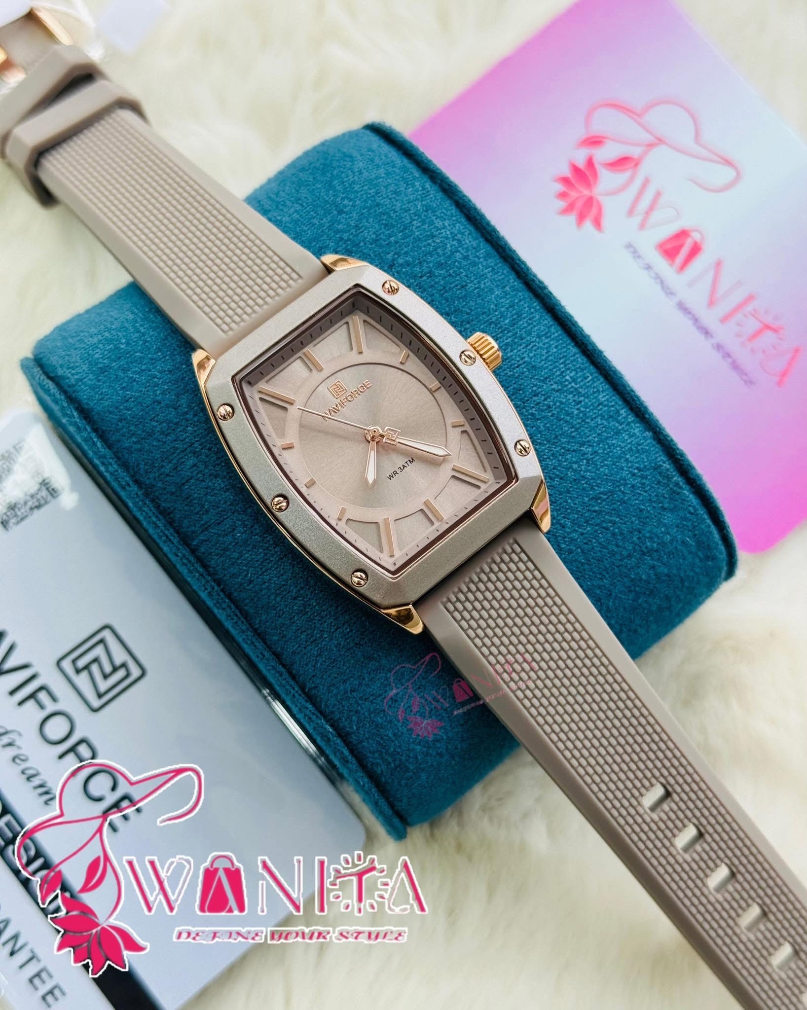 Naviforce Ladies Cloud Silicon Strap Watch