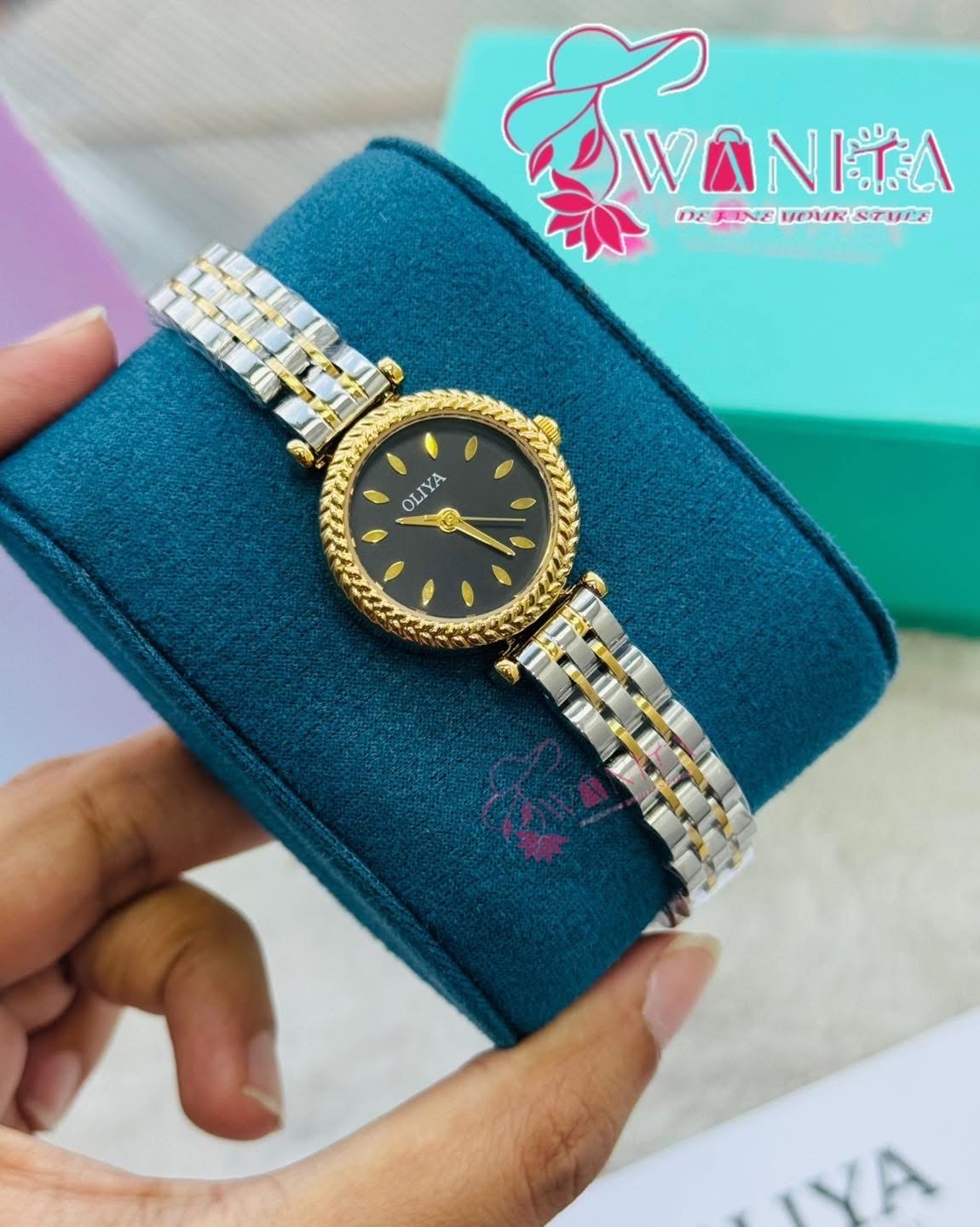 Oliya Ladies Dual Tone Black Dial Watch