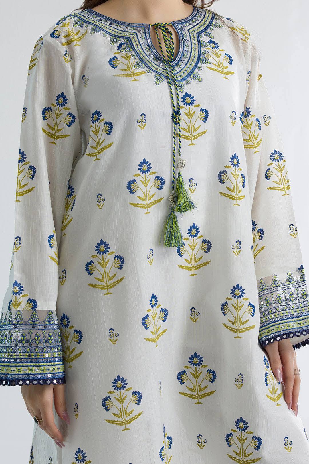 Embroidered Kurta Dupatta Trouser - Image 3