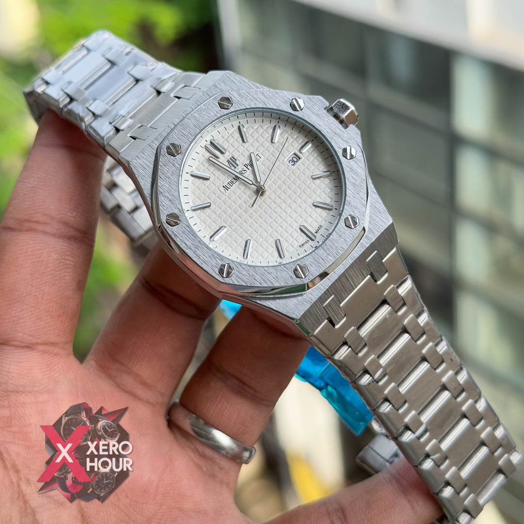 Audemars Piguet Royal oak Upgraded Edition | Silver With White dial