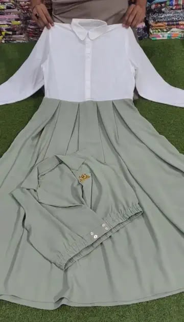 Stylish exclusive gown with Koti (solid colour) - Image 1