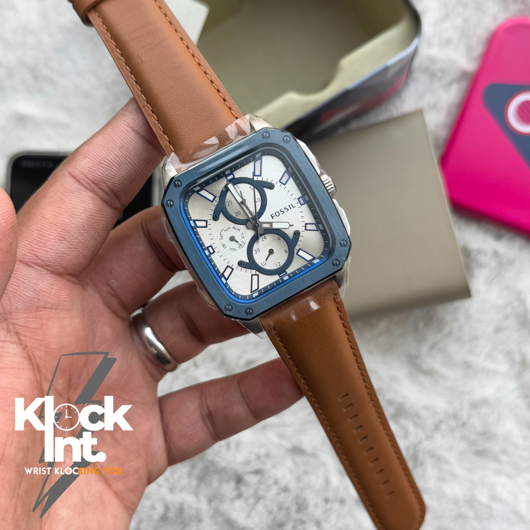 Fossil TV Shape | Authentic