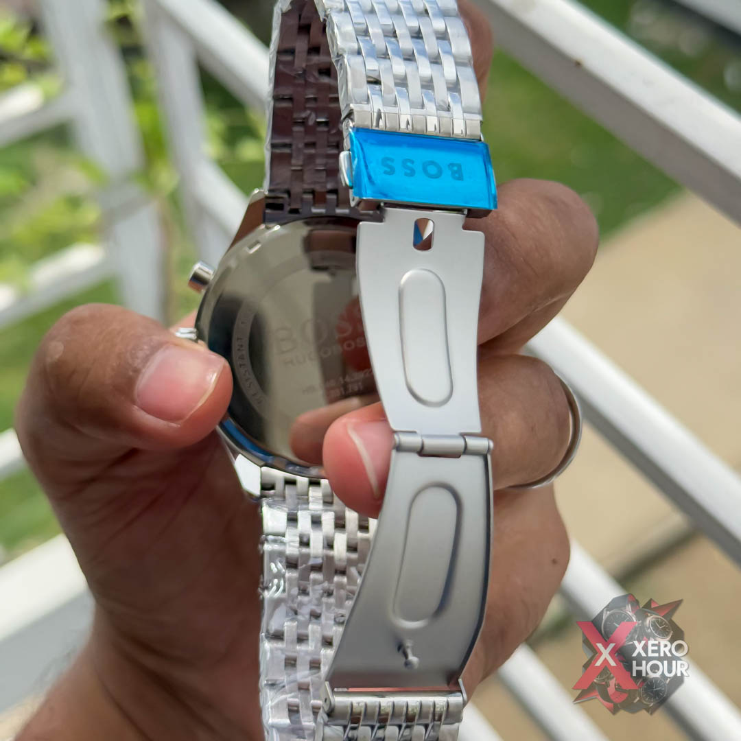 Hugo Boss Chronograph |Single Tone Black Dial_img_3