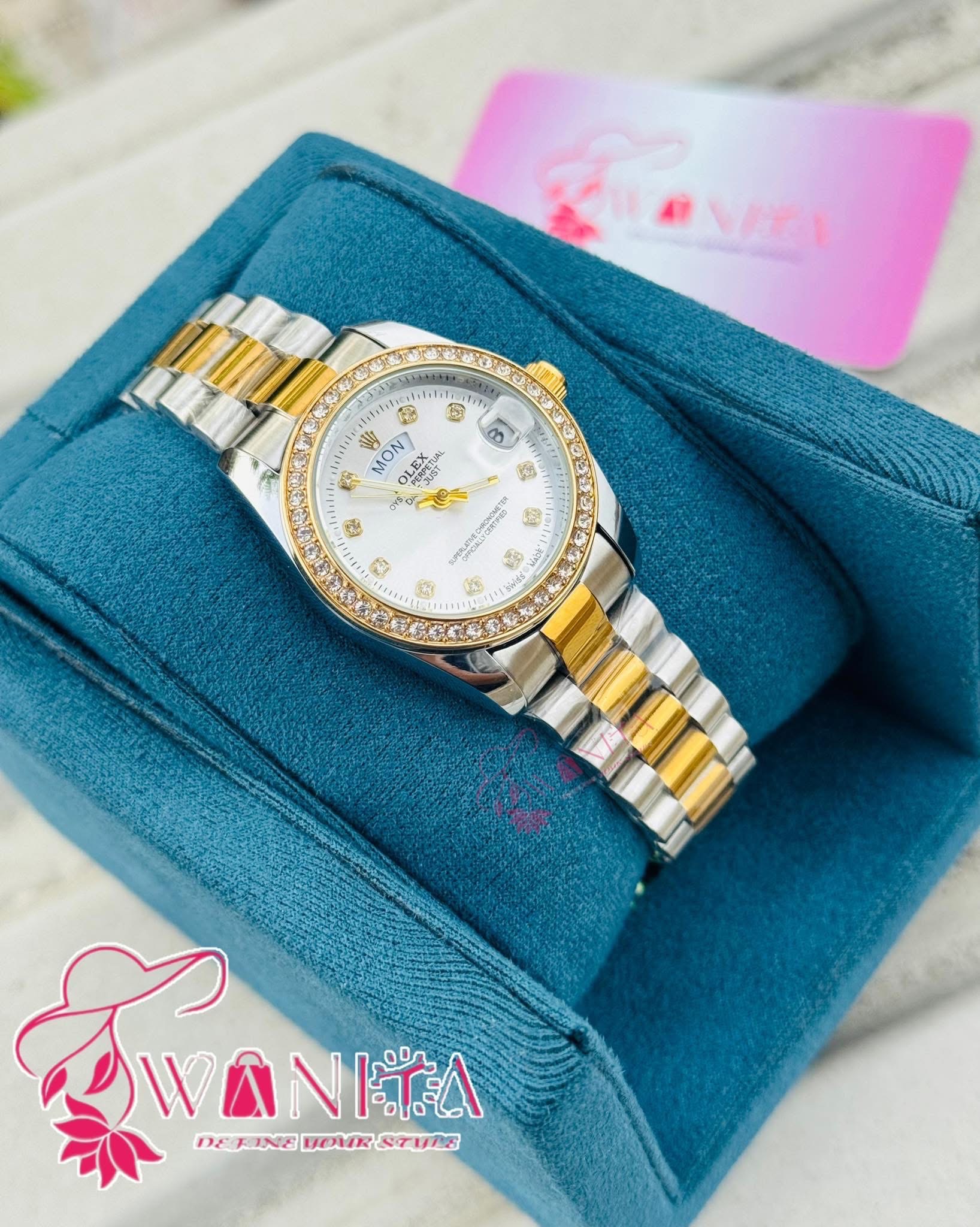 Premium Ladies Rolex White Daytona Watch
