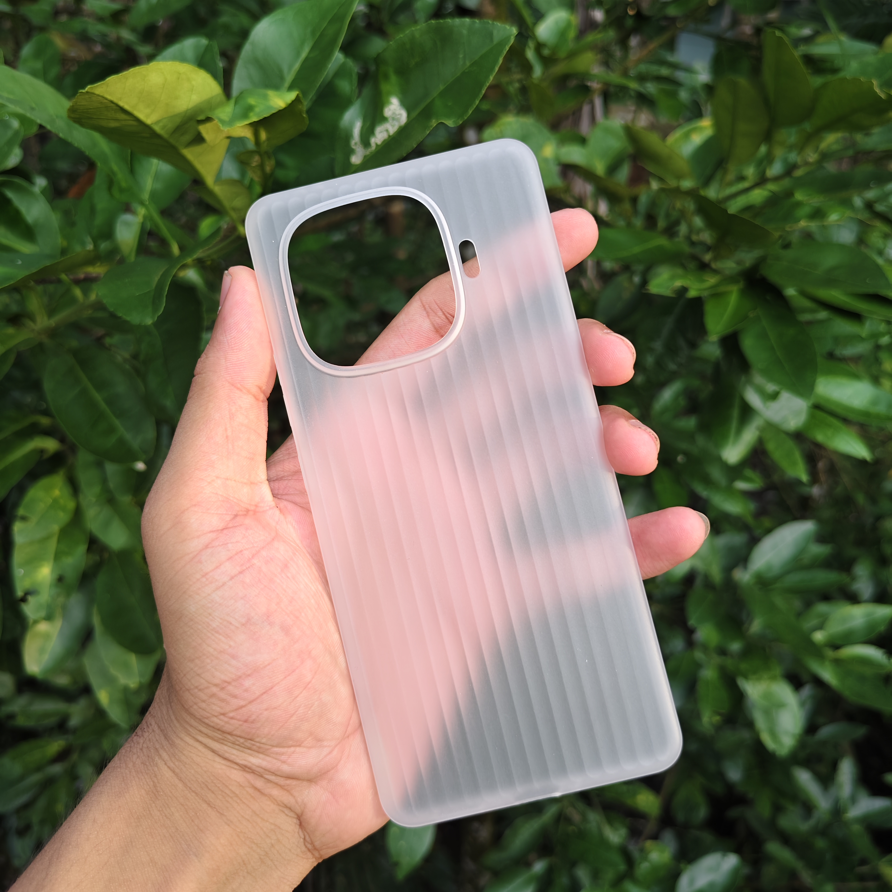 IQOO Z9TURBO Ultra-thin transparent non-yellowing PP shell corrugated mobile phone case_img_2