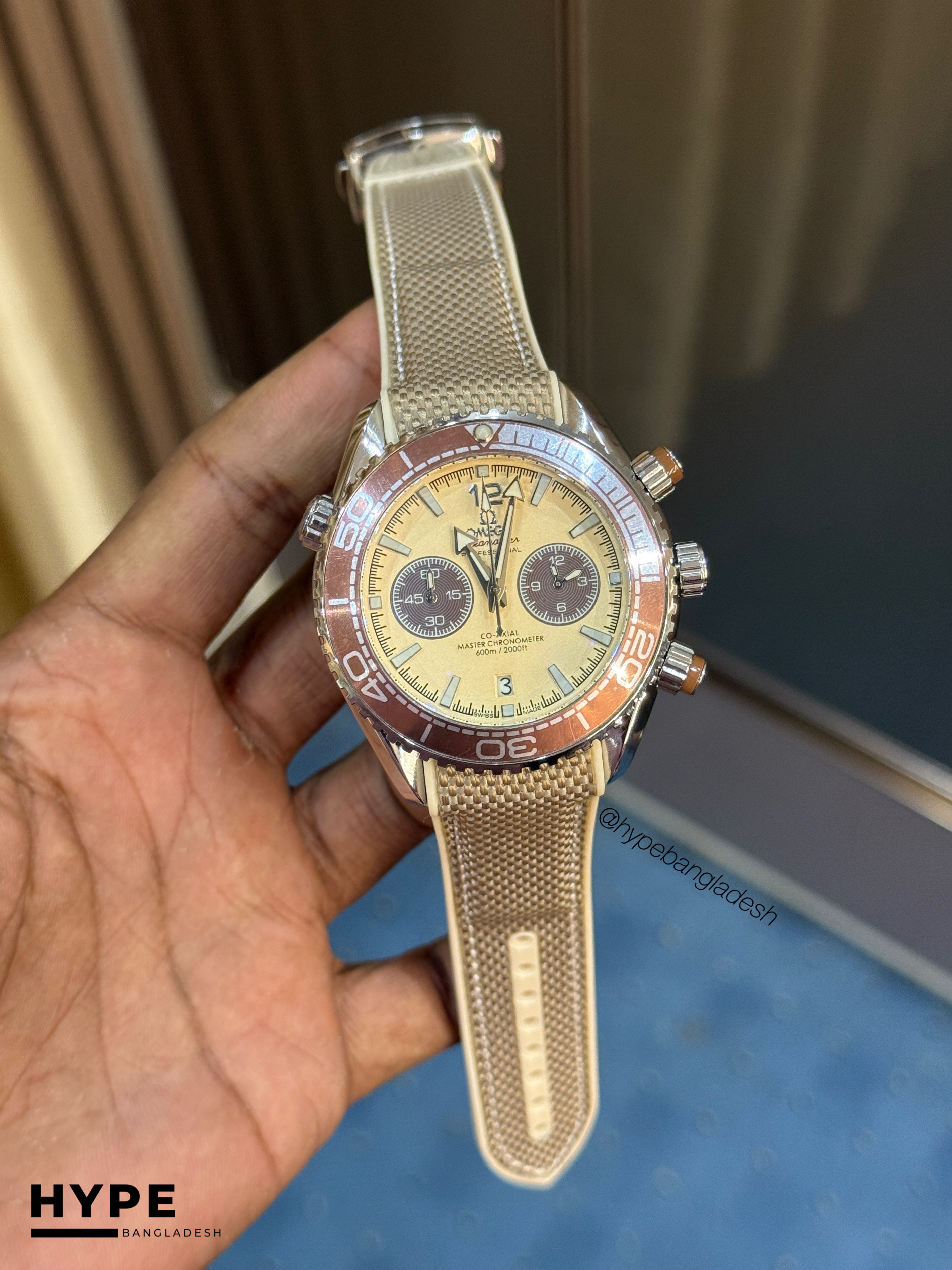 Omega Seamaster Quartz Chronograph Silicone Belt (Beige)_img_0